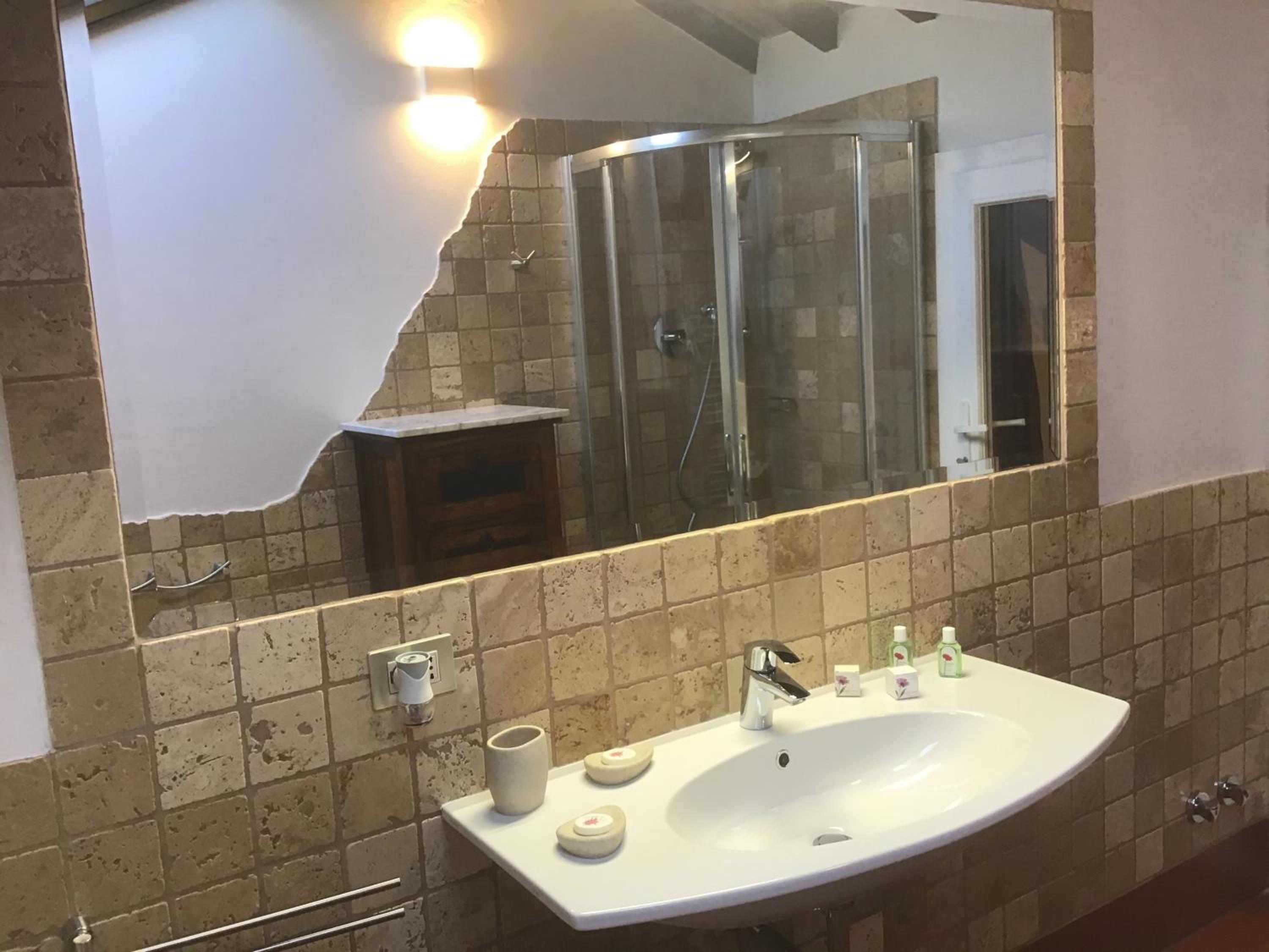 Deluxe Studio with Garden View (4 Adults) - Photo 3