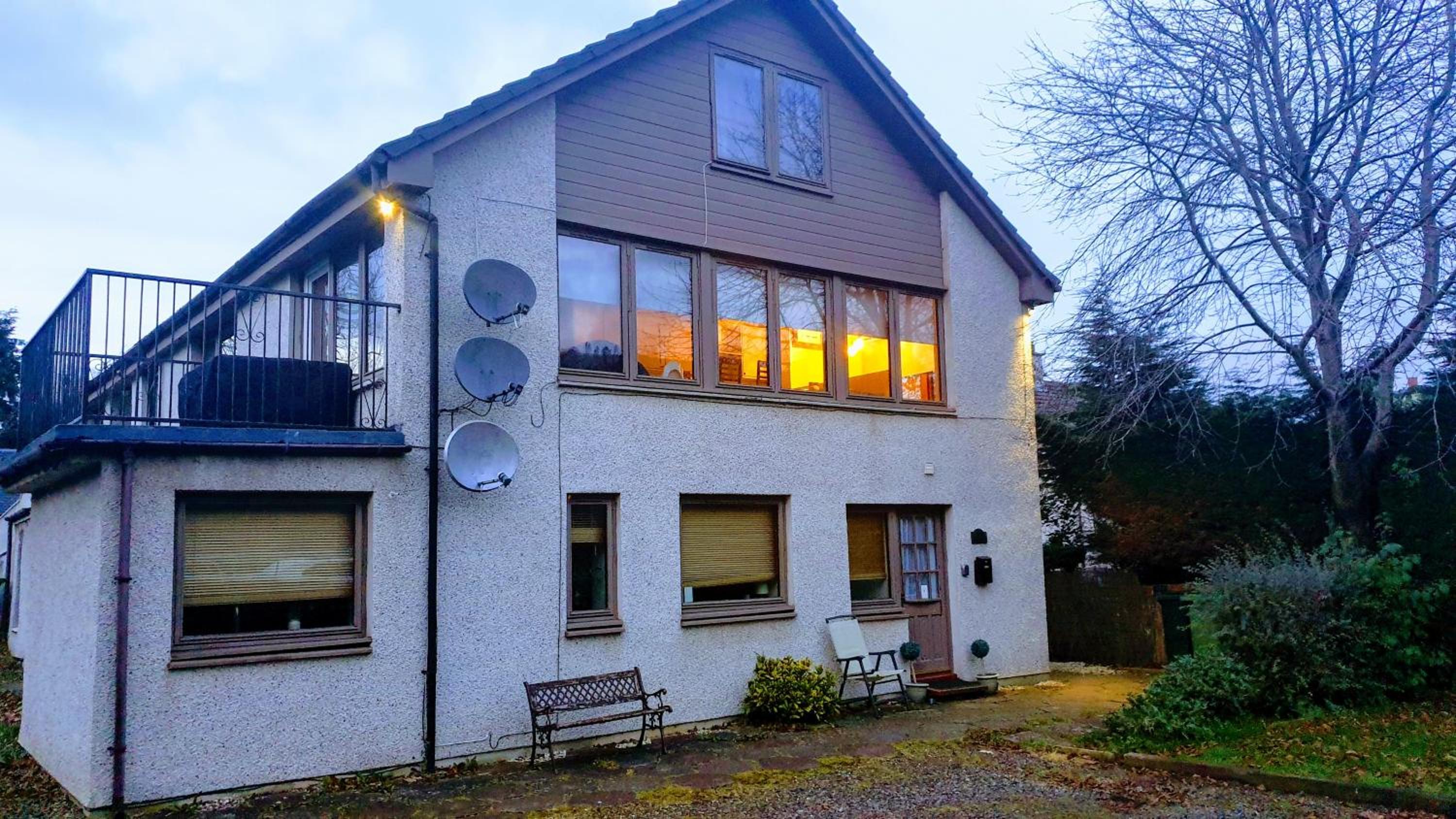 Apartment with Terrace - Photo 26