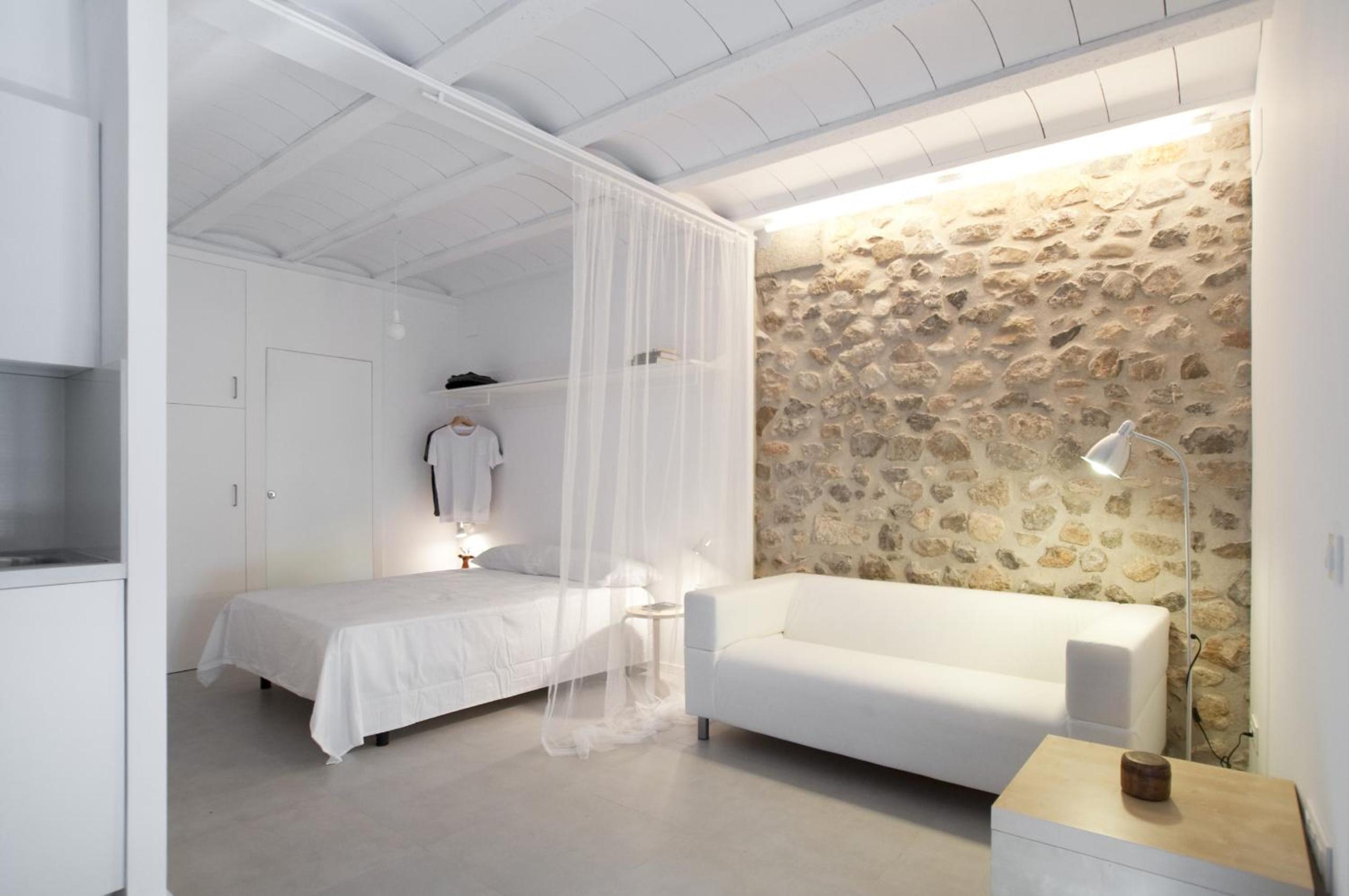 Estudio con Balcón