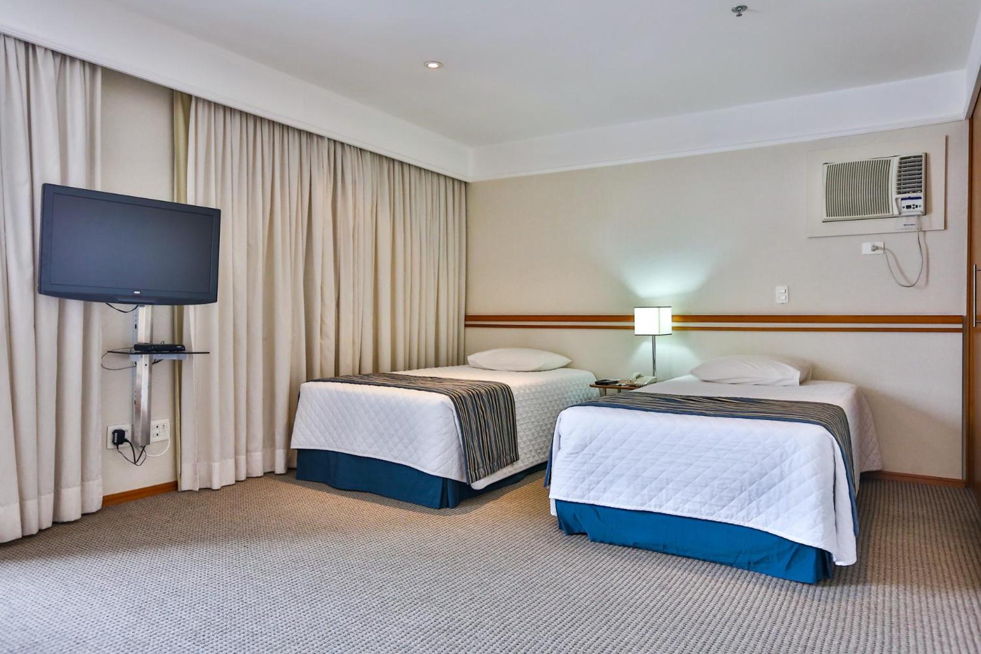 Superior Suite - Photo 8