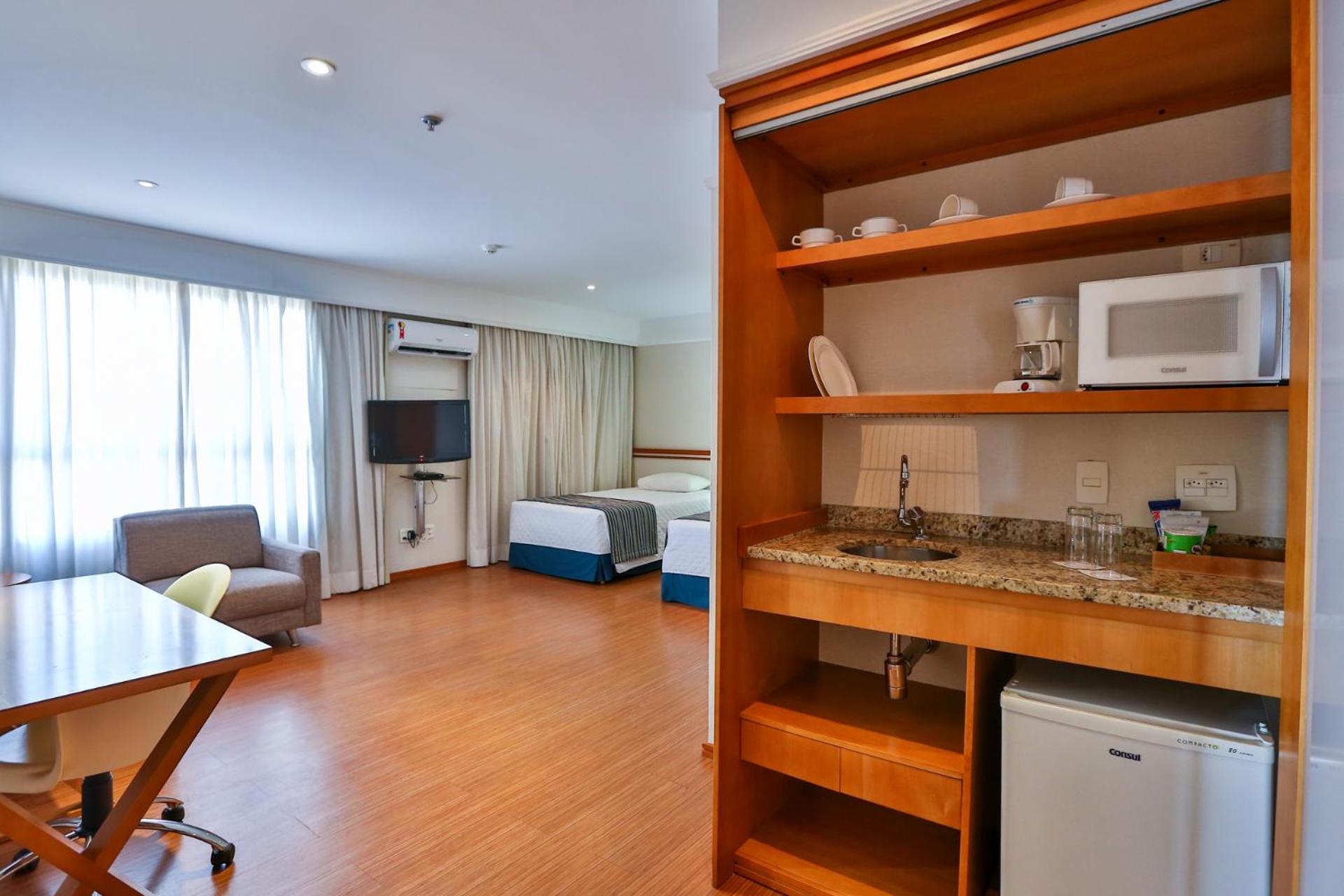 Superior Suite - Photo 5