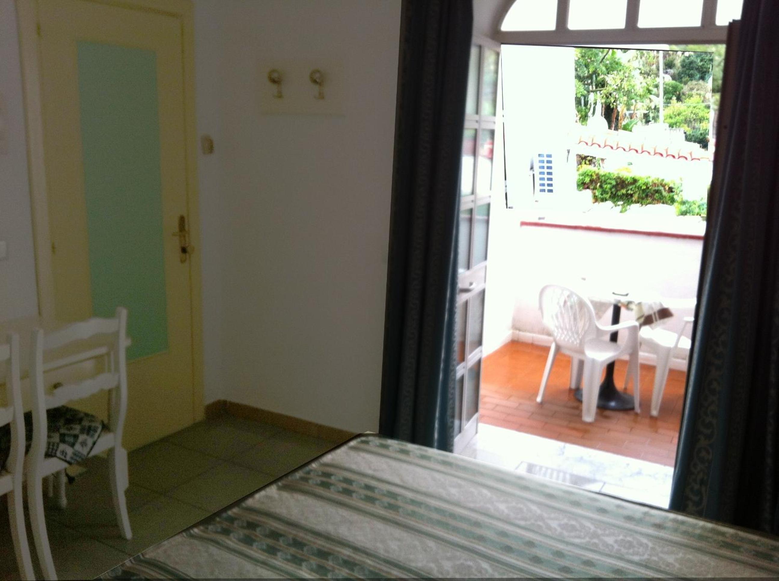 Standard Double Room - Photo 29