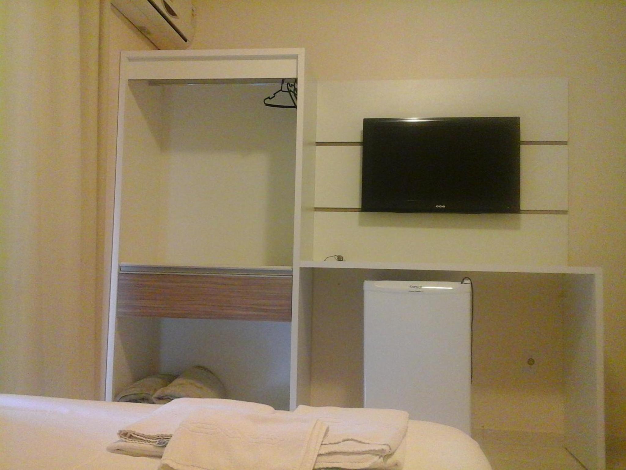 Standard Double Room (2 Adults) photo 2