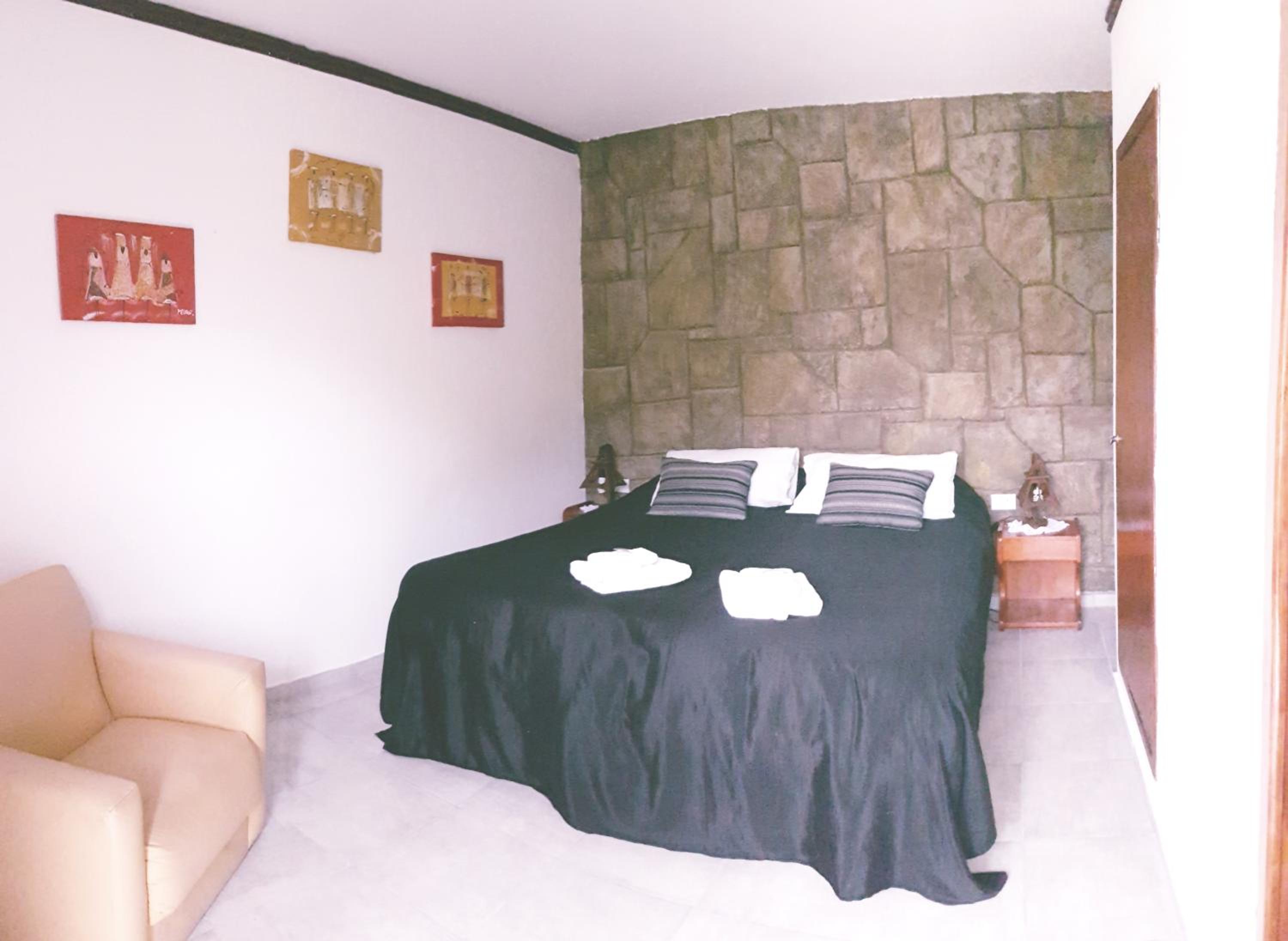 Double Or Twin Room With Private Bathroom photo 1