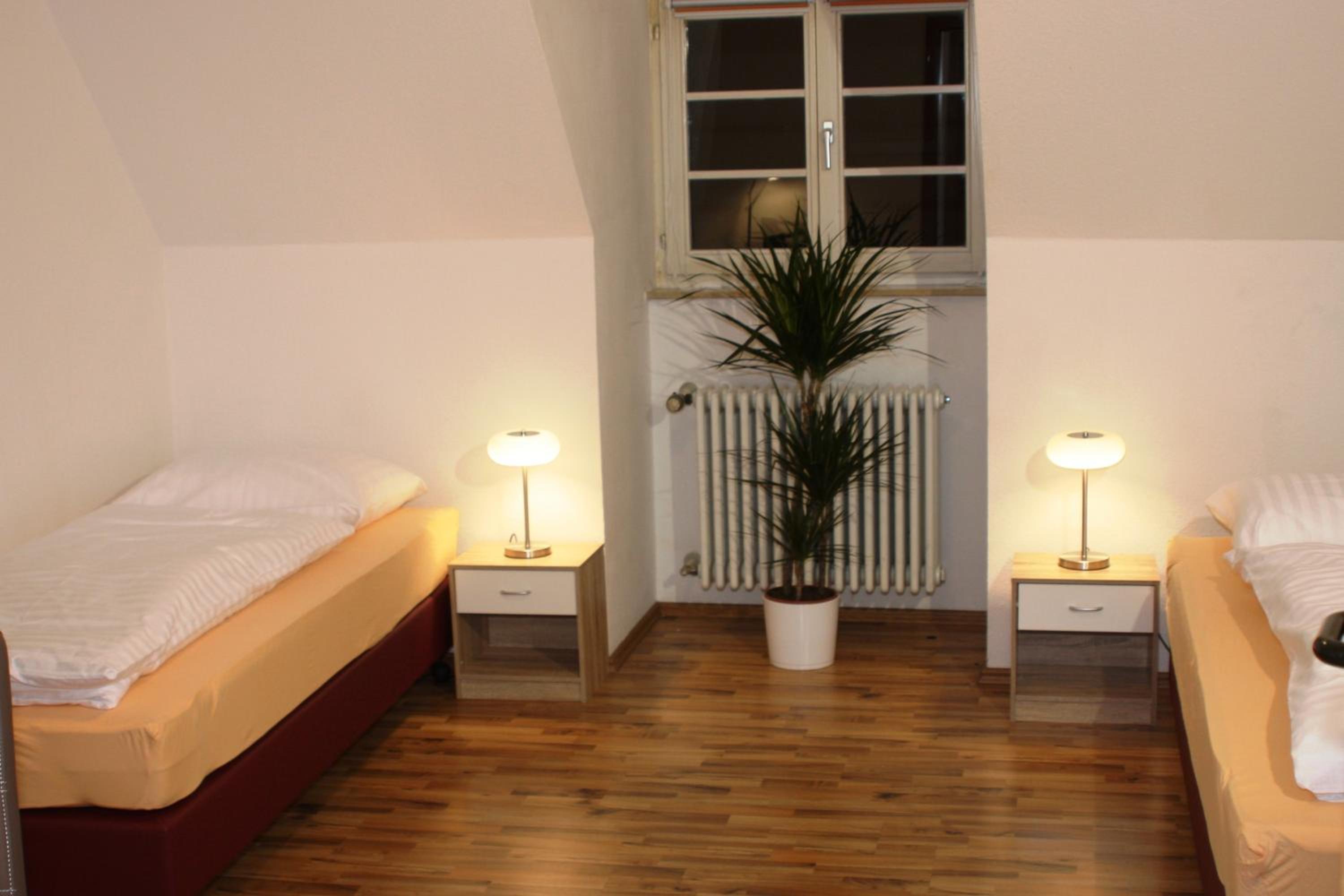 Two-Bedroom Apartment - Photo 4