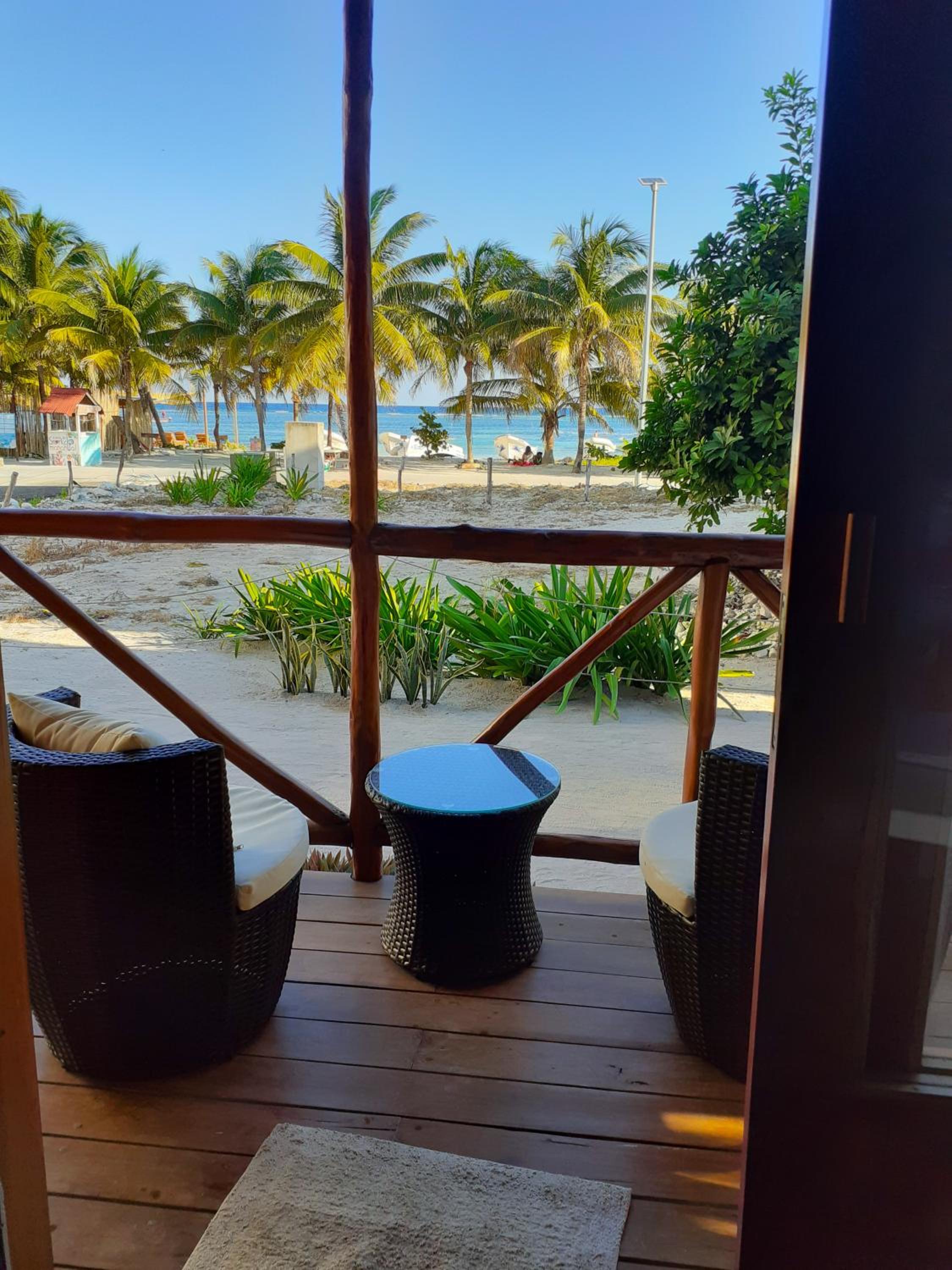 Twin Room with Sea View - Photo 14