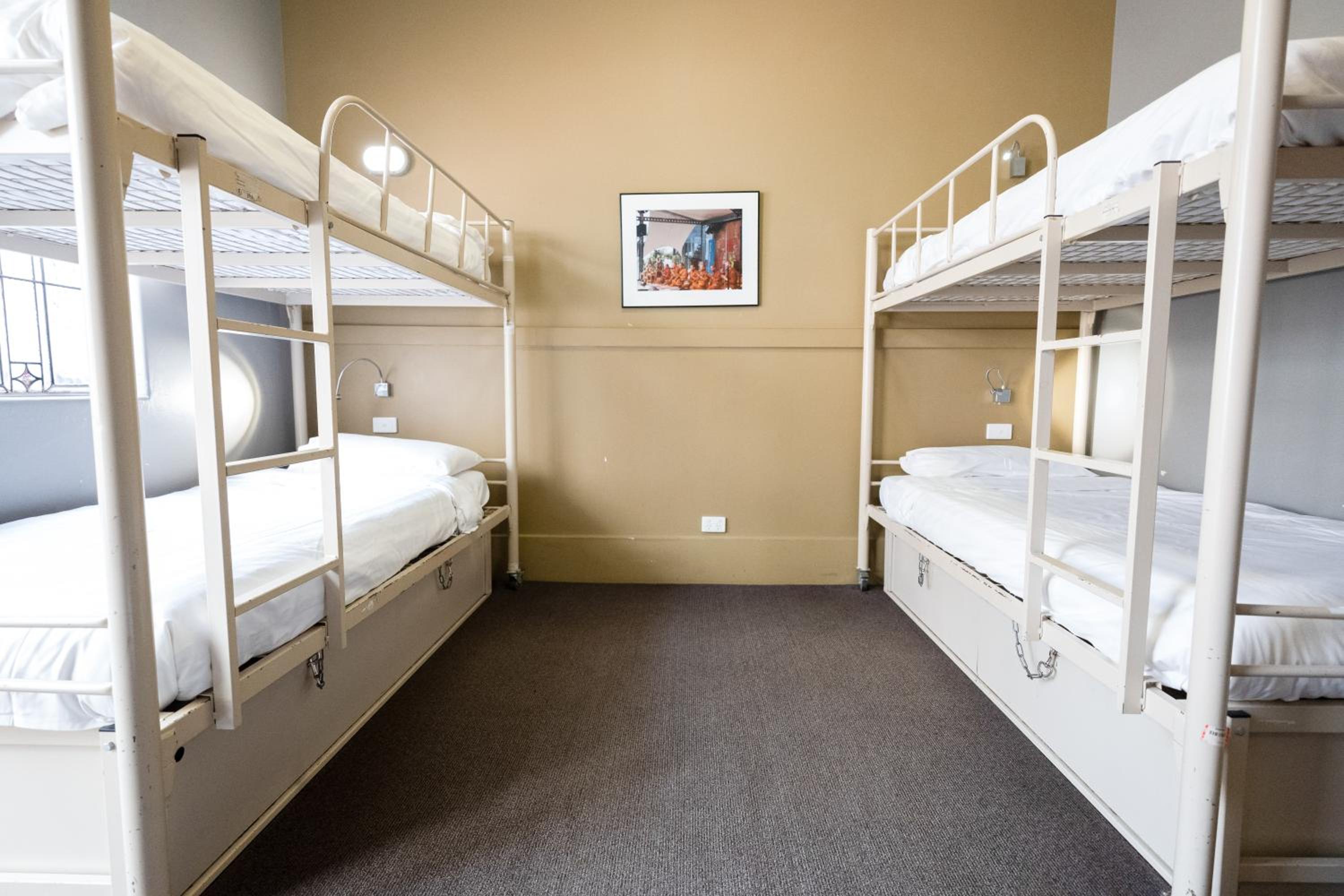 Bed in 4-Bed Mixed Dormitory Room with Shared Bathroom photo 1