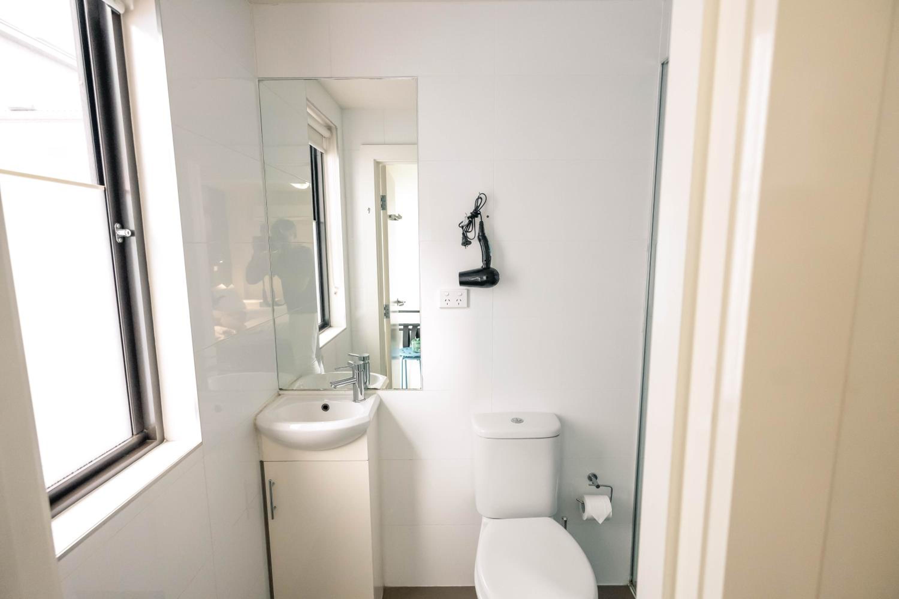 Premium Double Room with Private Bathroom  photo 2