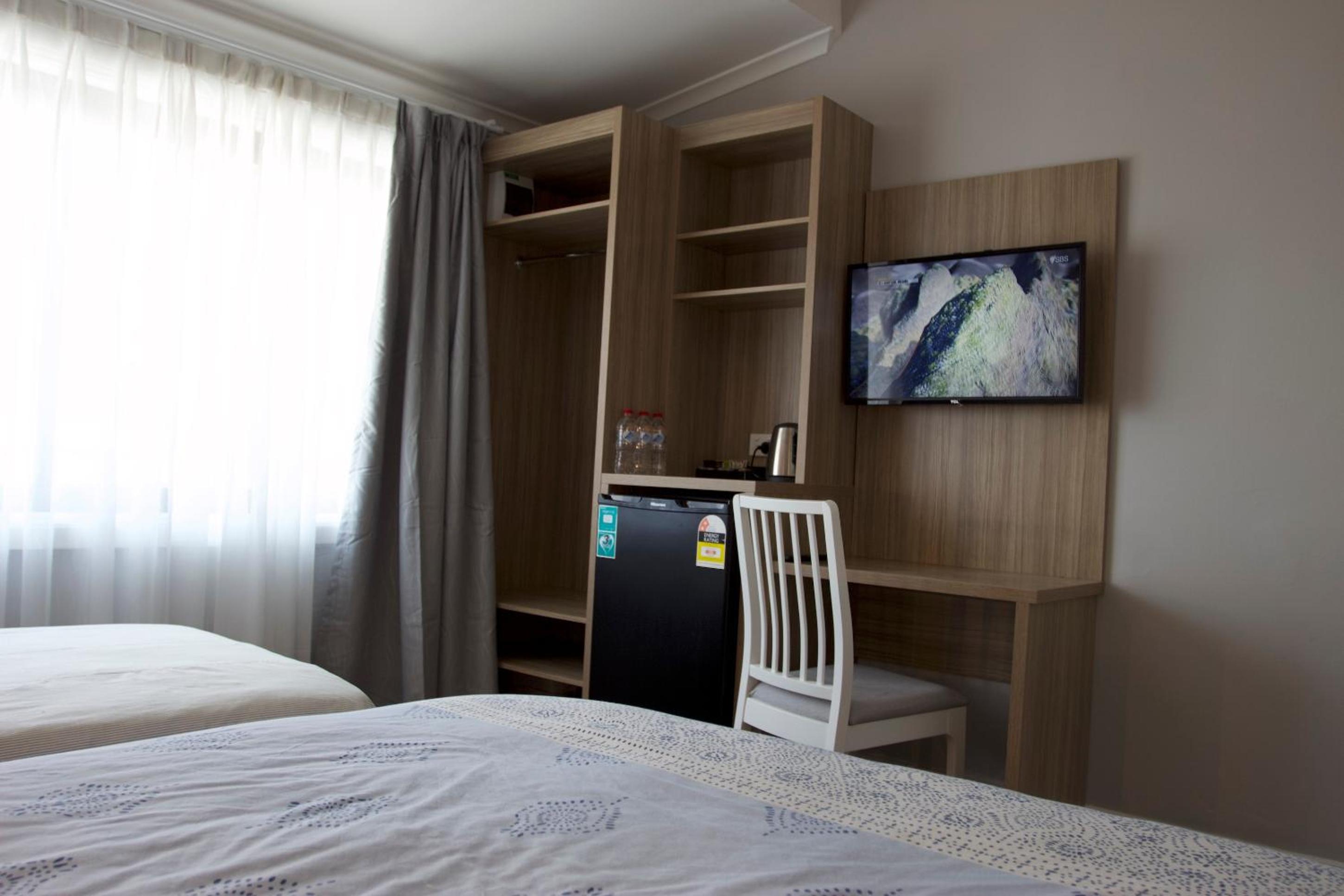 Triple Room With Shared Bathroom