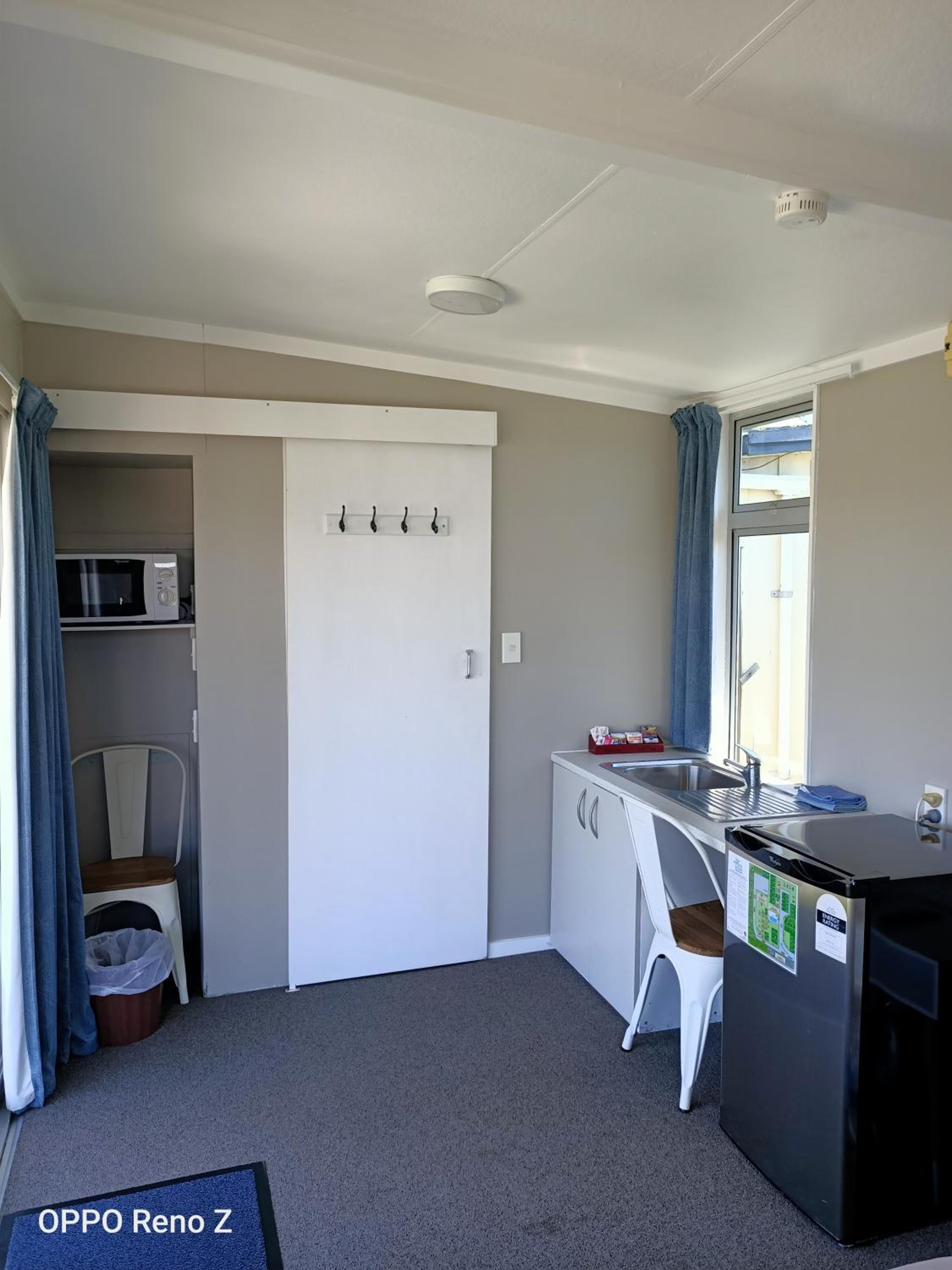 Self-Contained Cabin