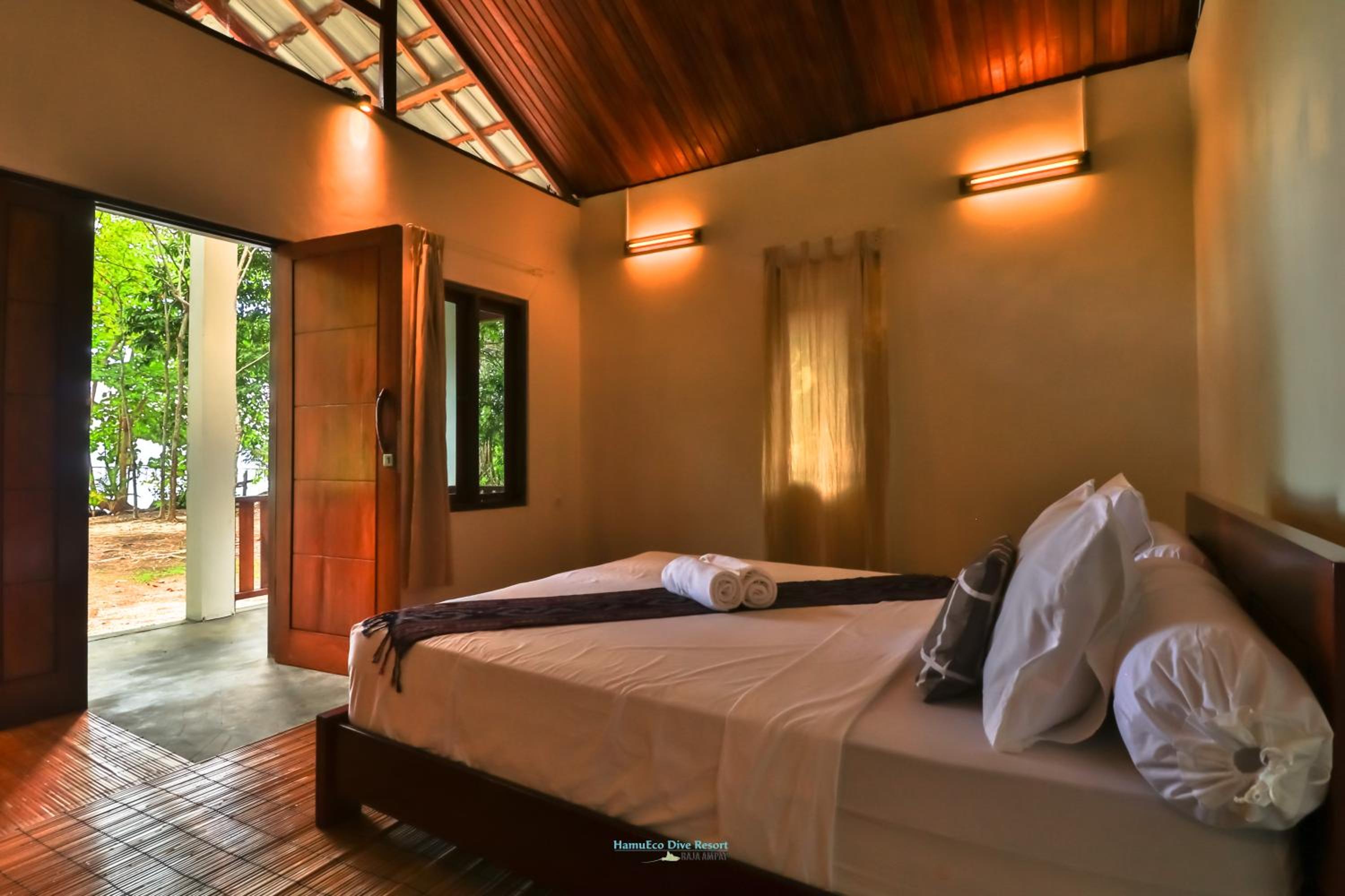 Villa - Beach Front photo 1