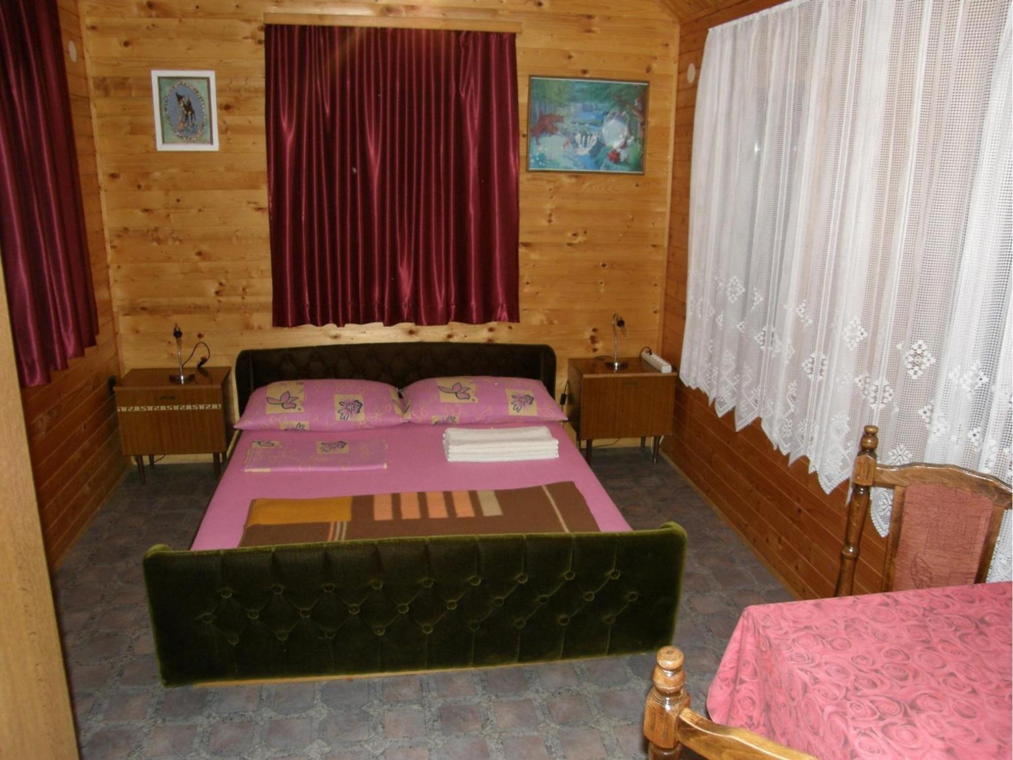 Bungalow with Garden View - Photo 8