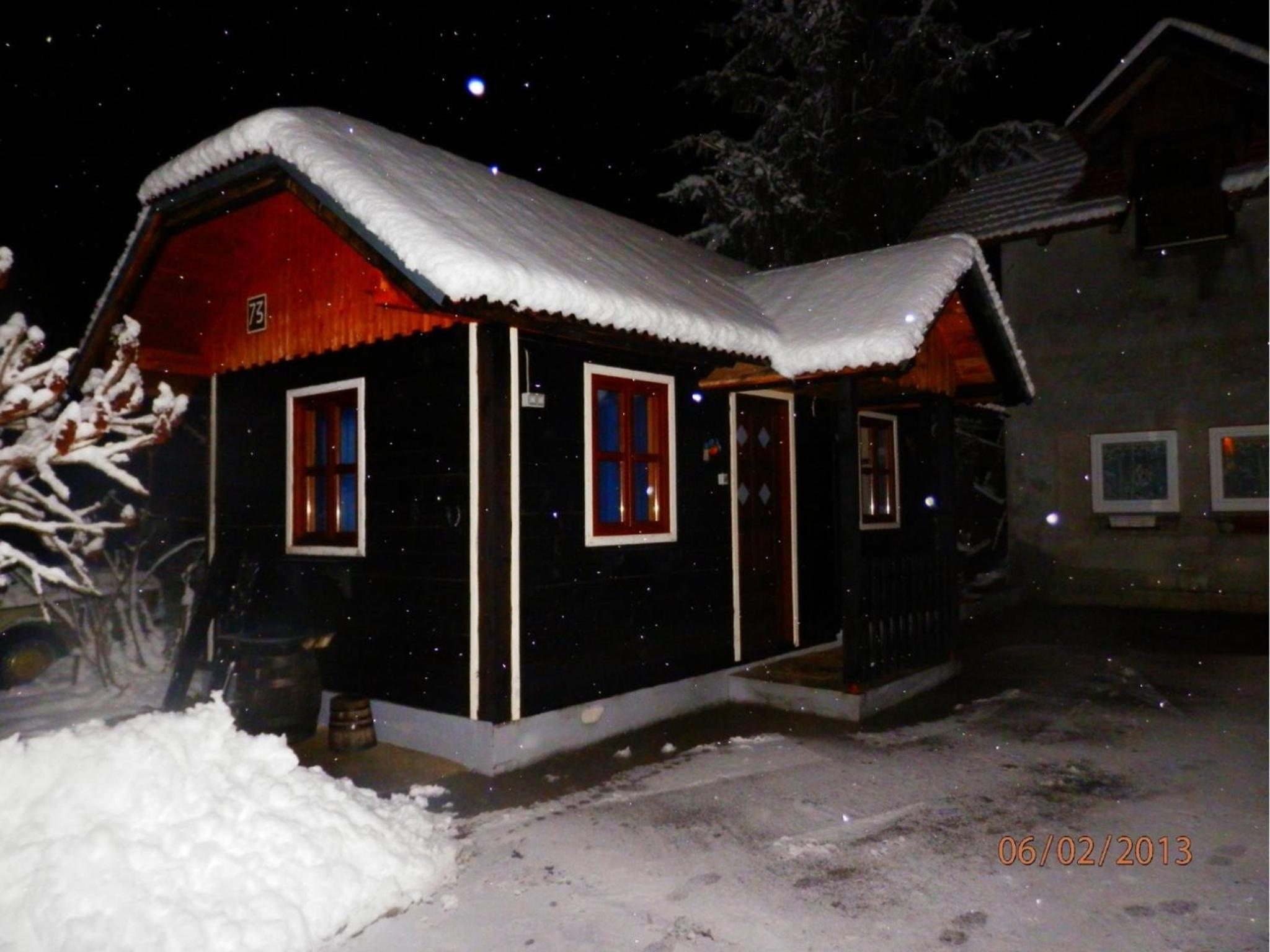 Bungalow with Garden View - Photo 16