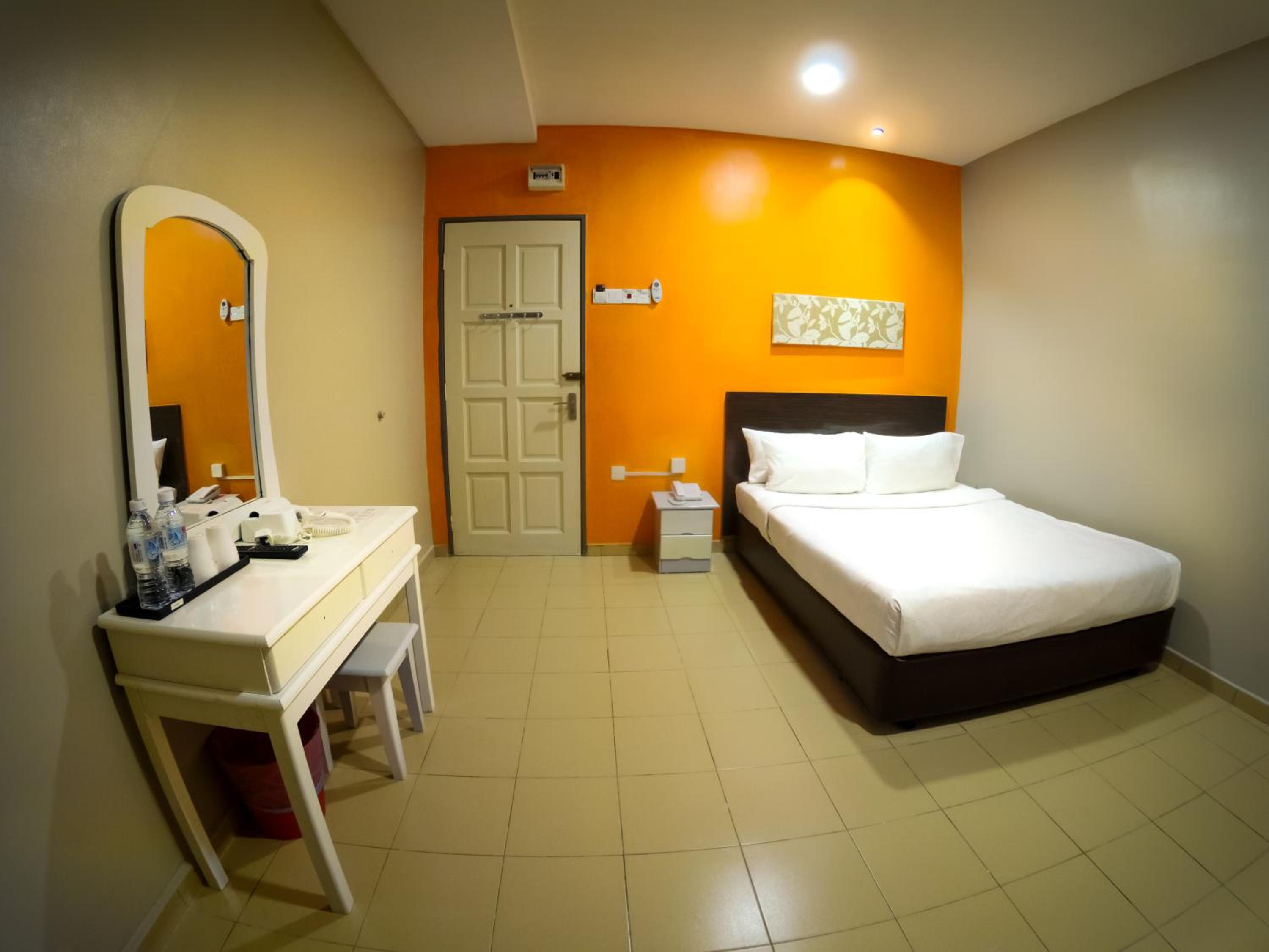 Standard room with Window