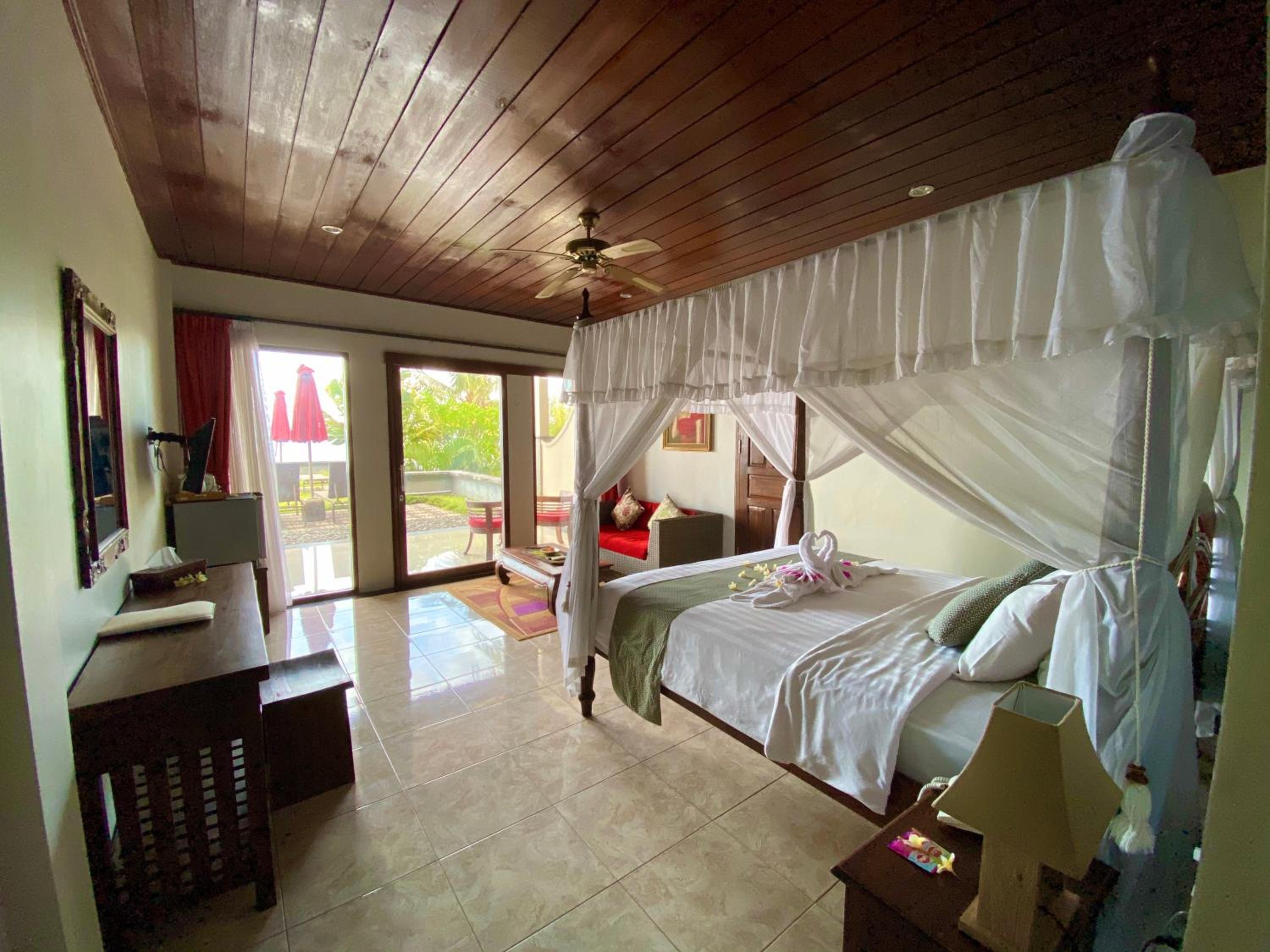 Deluxe Double or Twin Room with Sea View - Photo 6