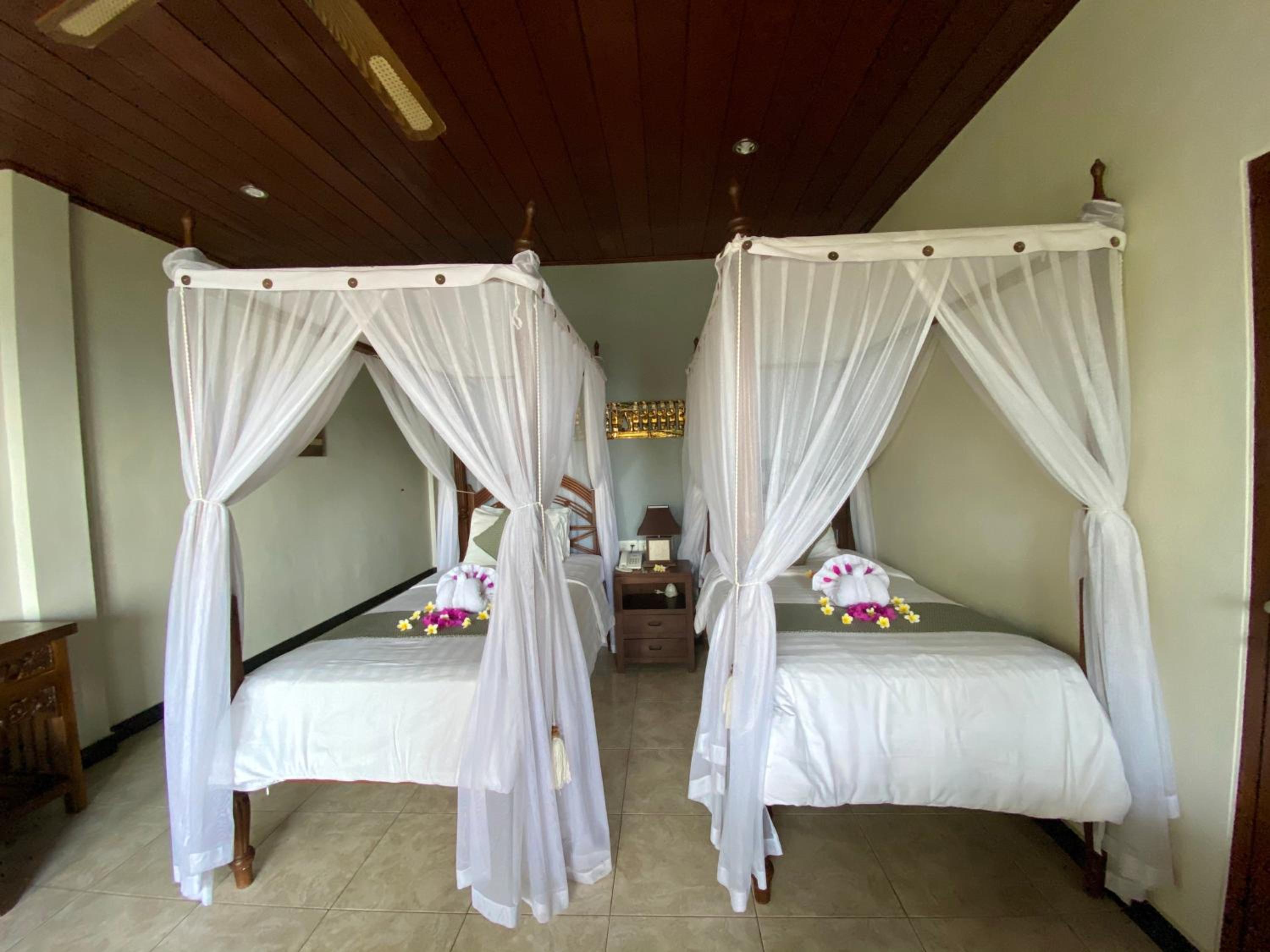 Deluxe Double or Twin Room with Sea View - Photo 3