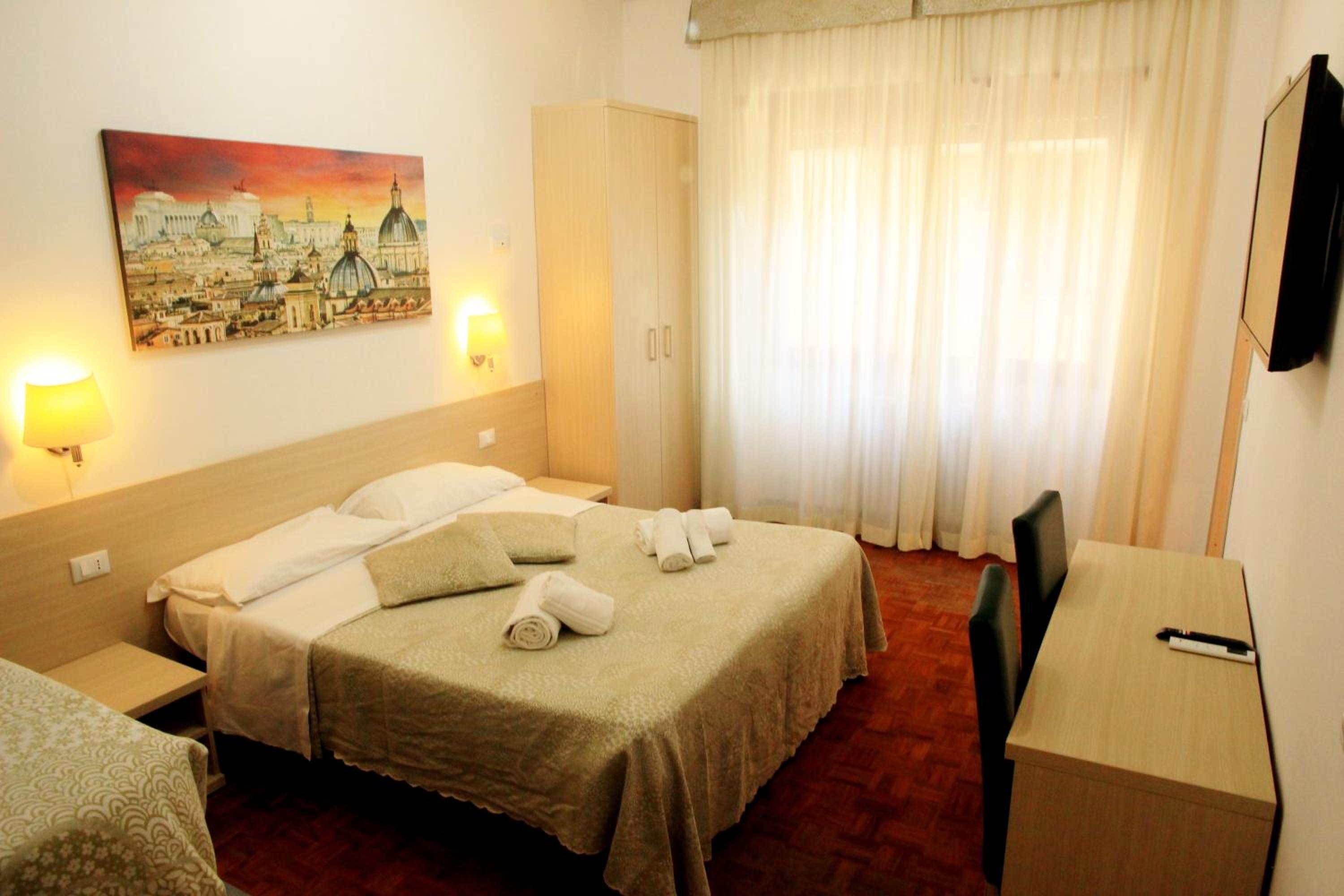 Deluxe Quadruple Room