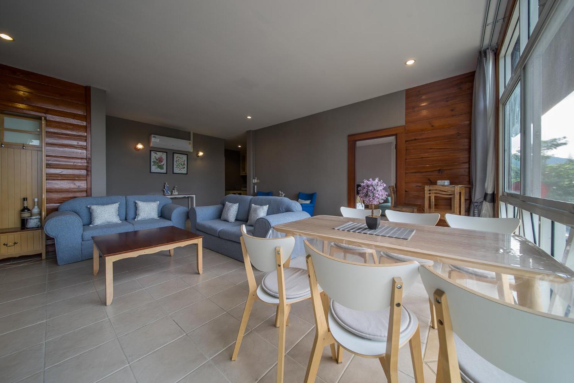 Two-Bedroom Apartment - Photo 15