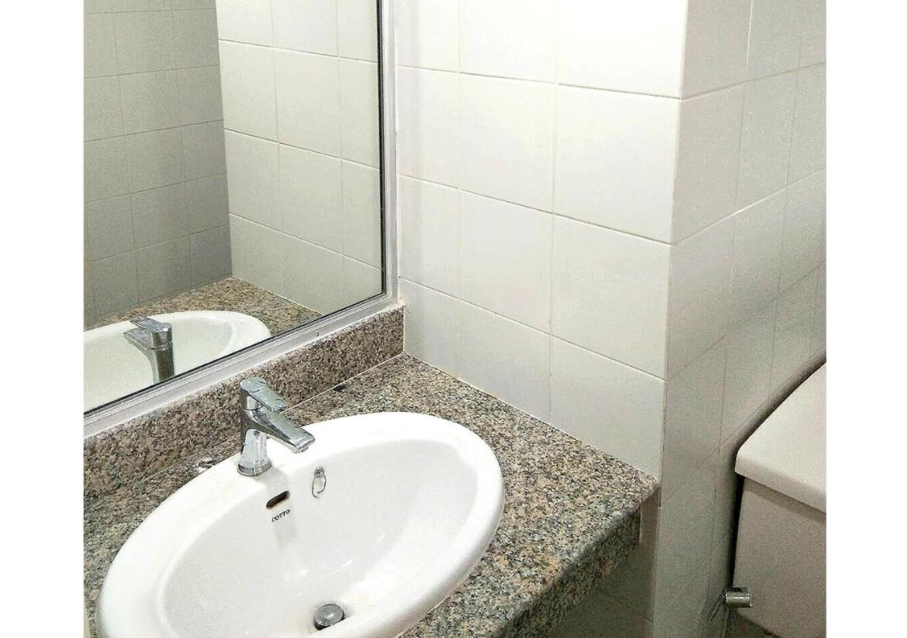 One-Bedroom Apartment - Photo 22