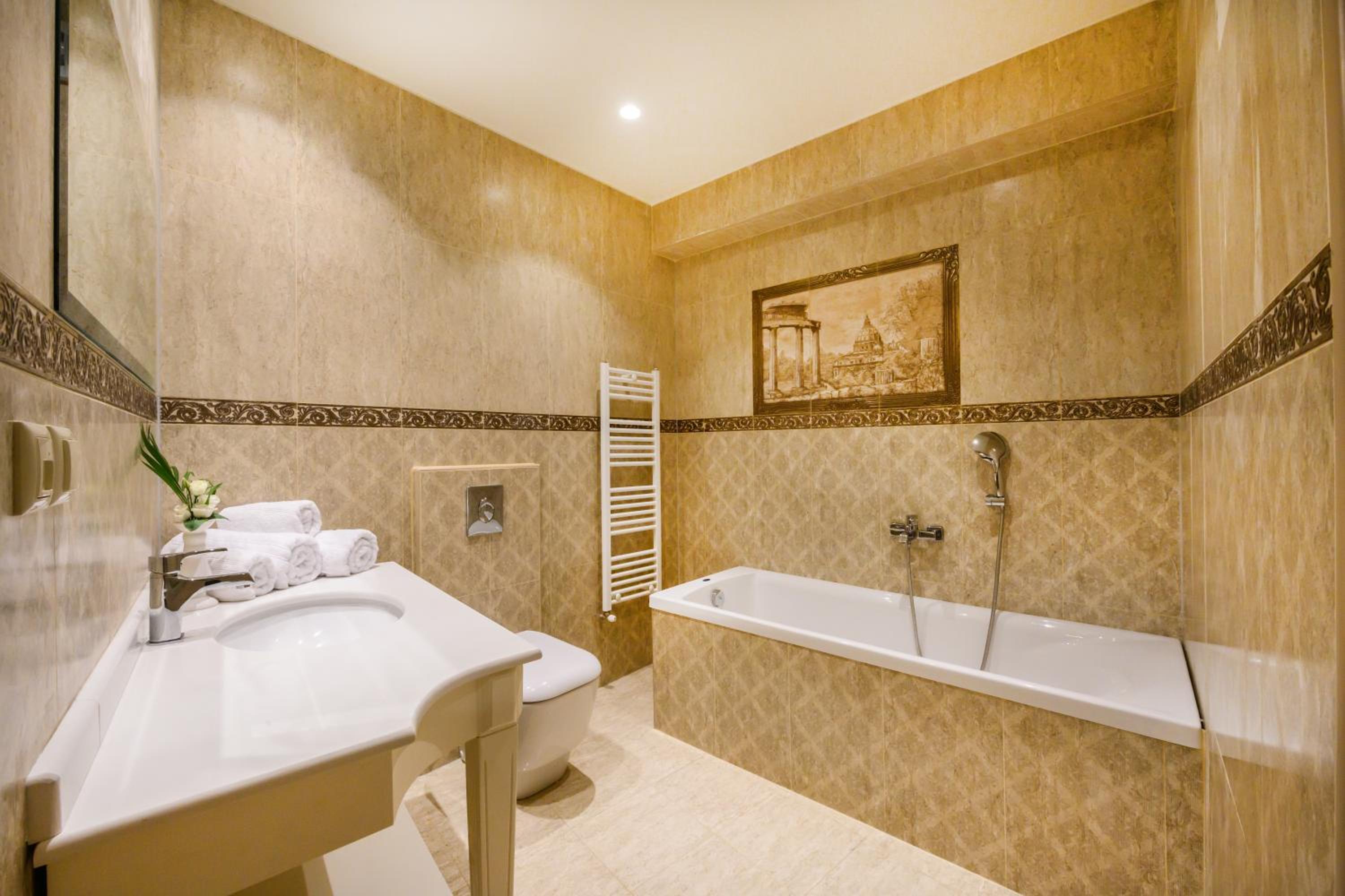 Superior Triple Room - Photo 4