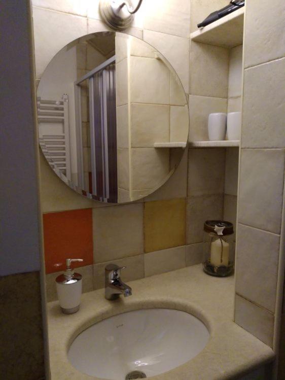 Double Room - Photo 15