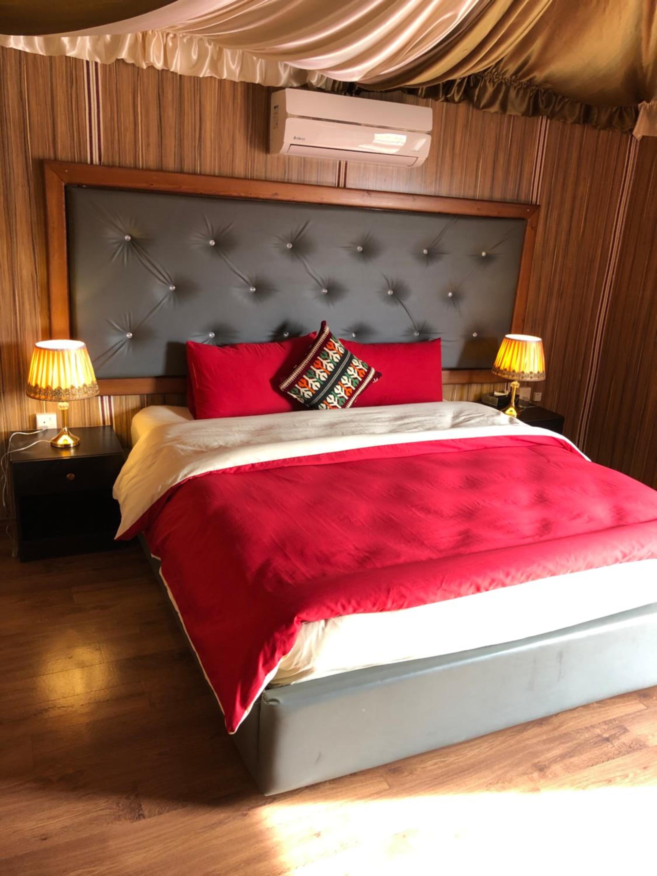 Deluxe Double Room - Photo 5