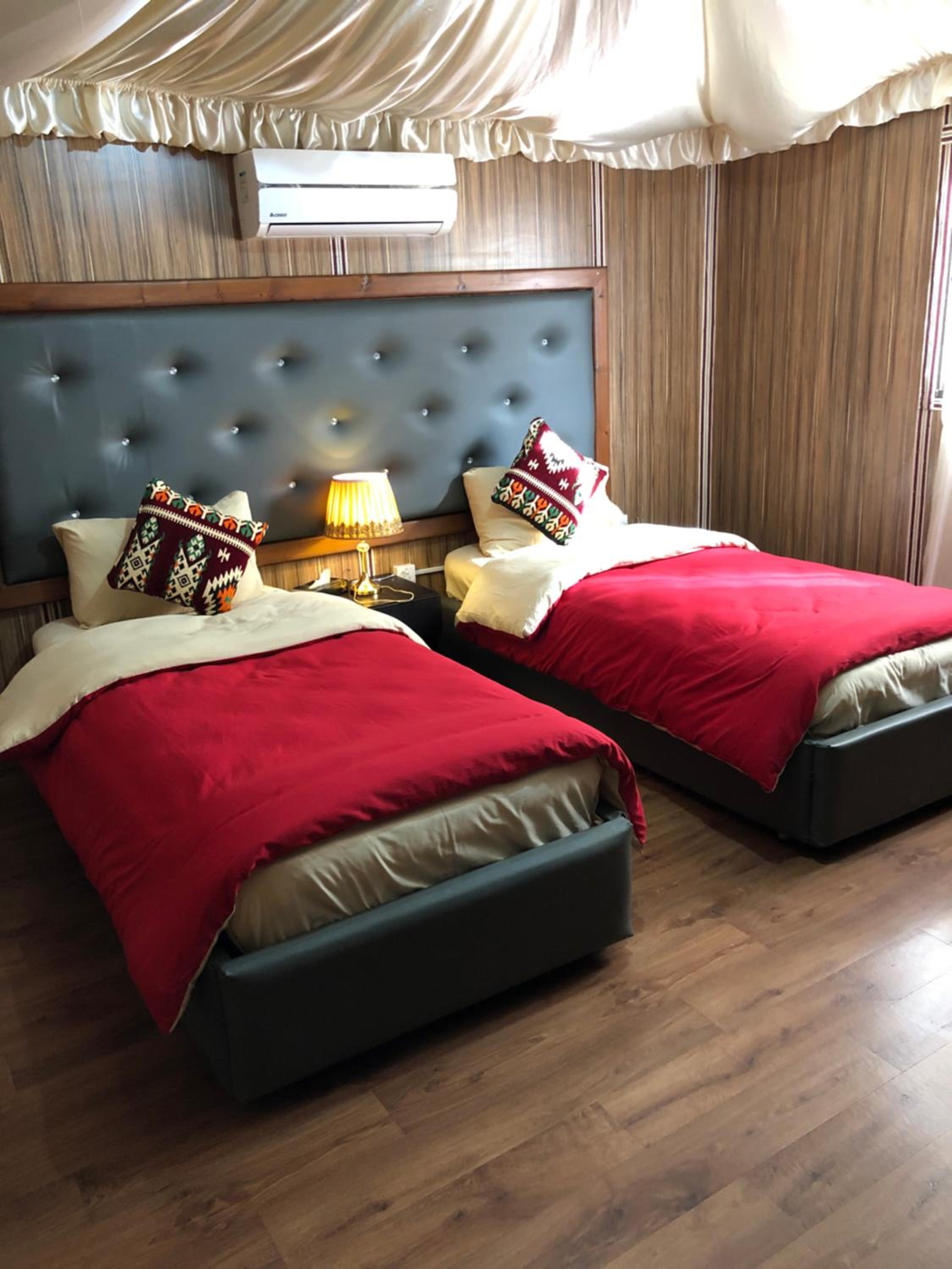 Deluxe Twin Room - Photo 3