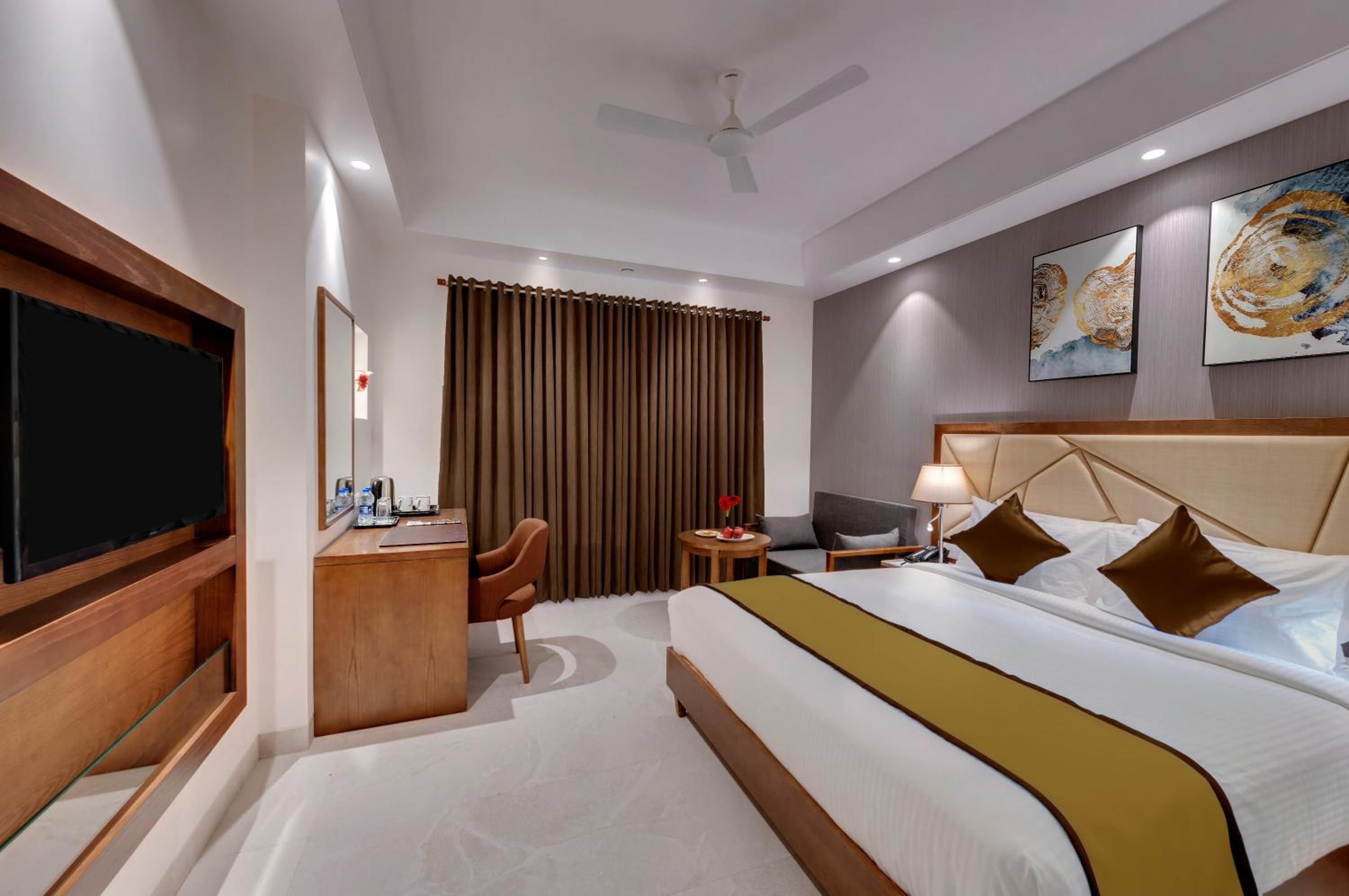Premium Room - Photo 1