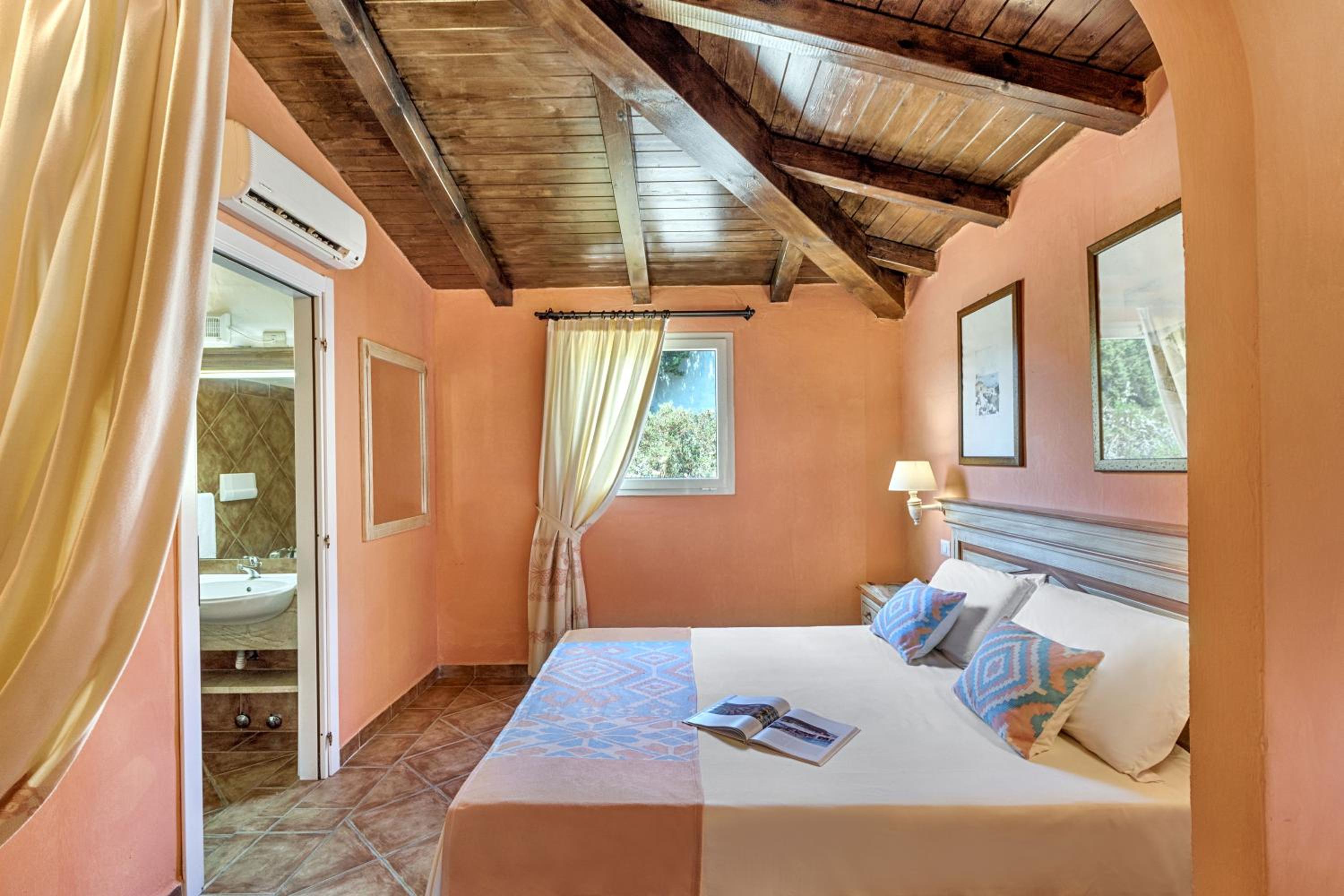 Superior Double or Twin Room - Photo 1