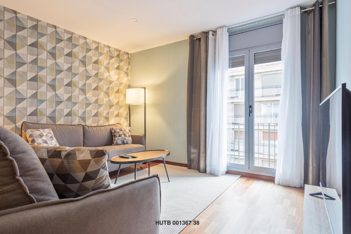 Three-Bedroom Apartment (7-8 Adults) photo 2