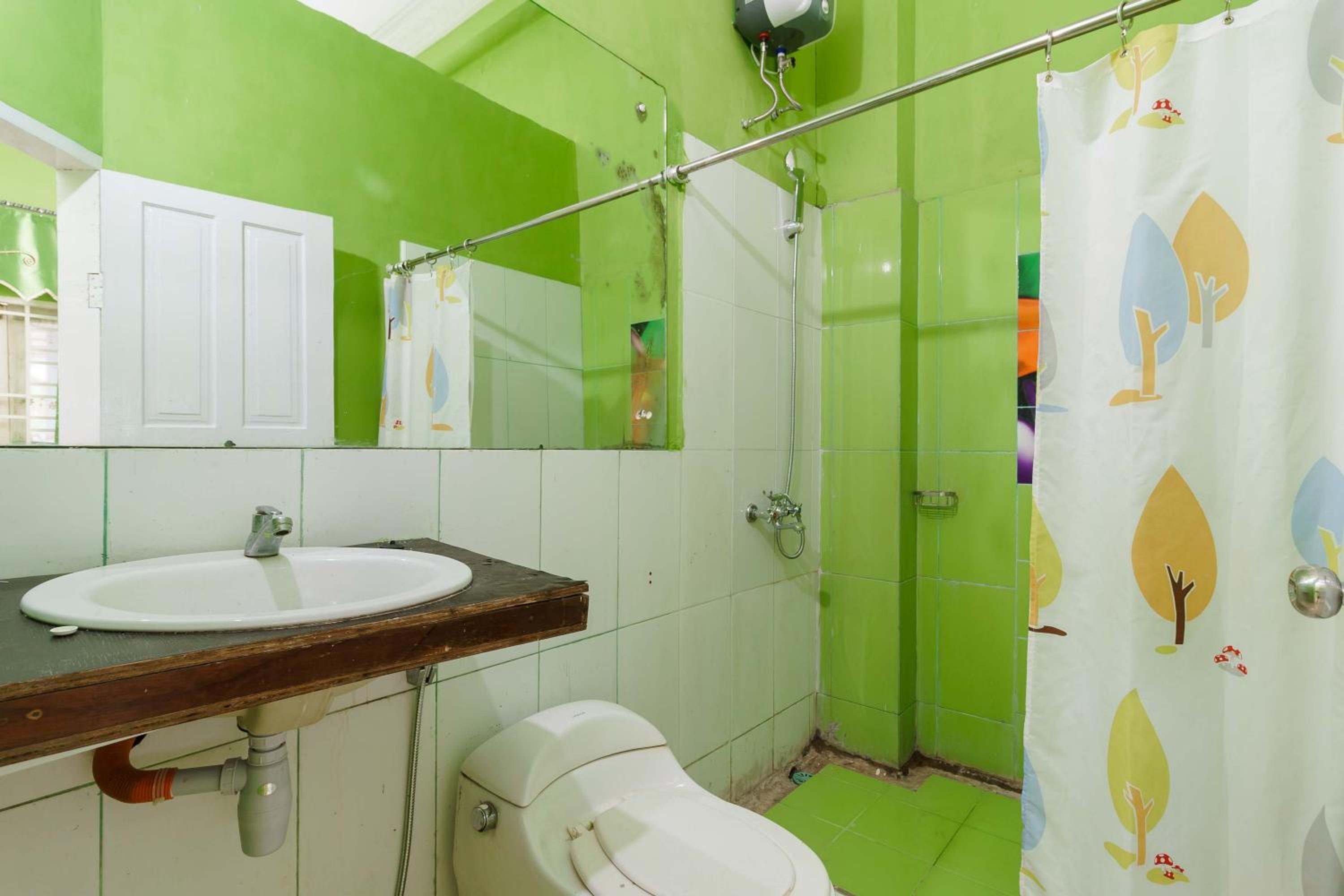 Twin Room - Photo 5