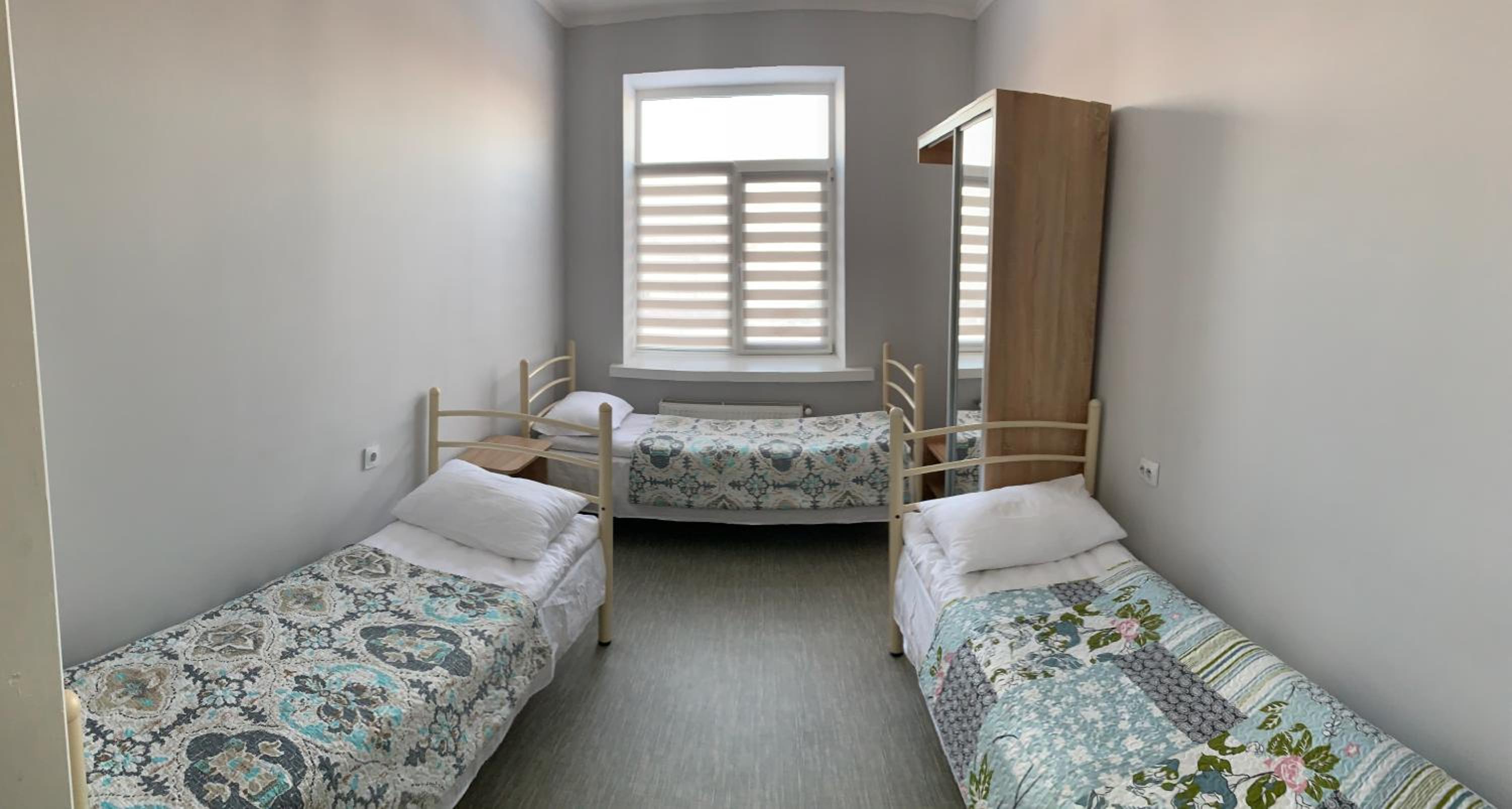 Single Bed in 4-Bed Dormitory Room photo 2