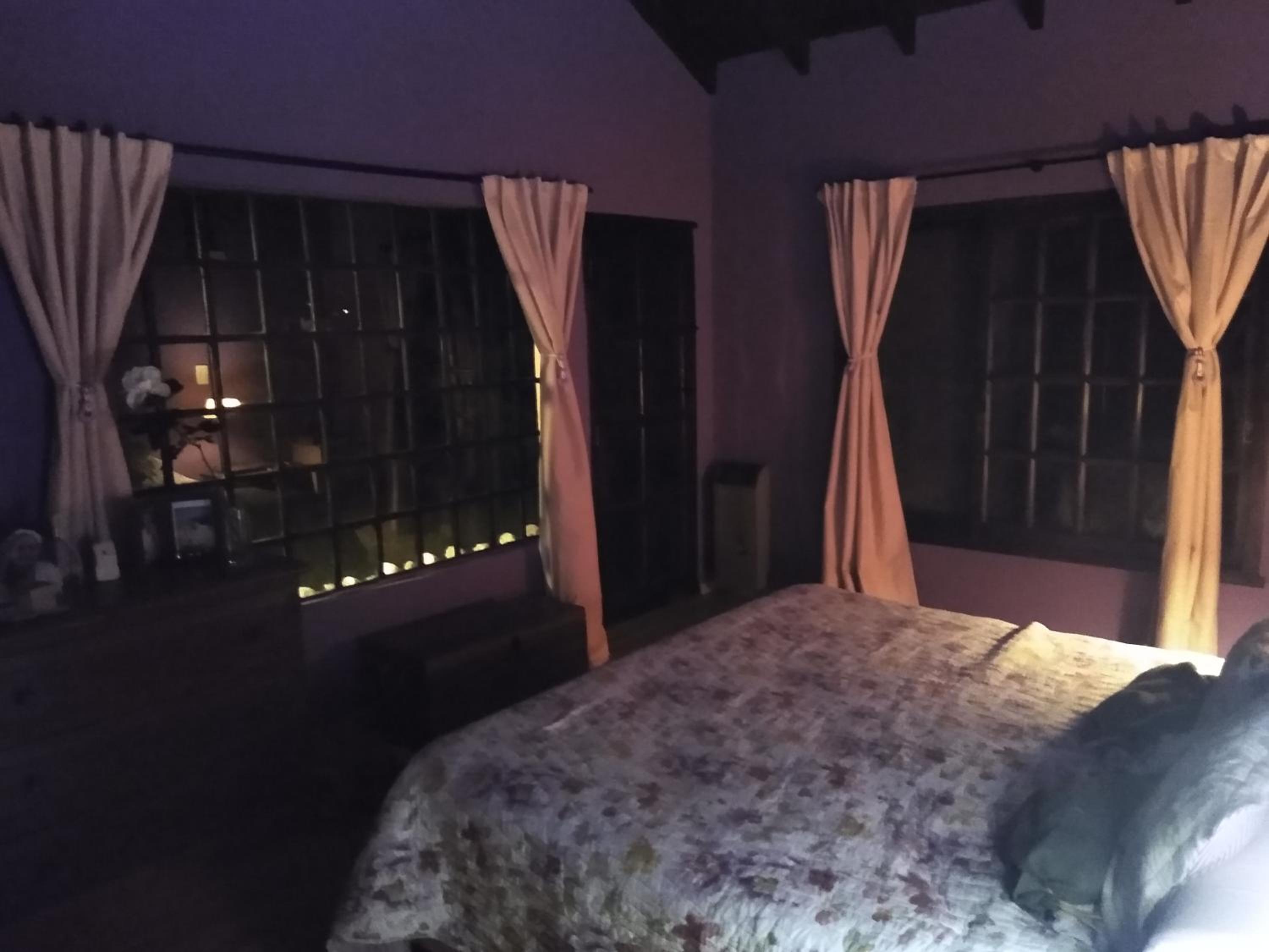 Double Room with Private Bathroom photo 1