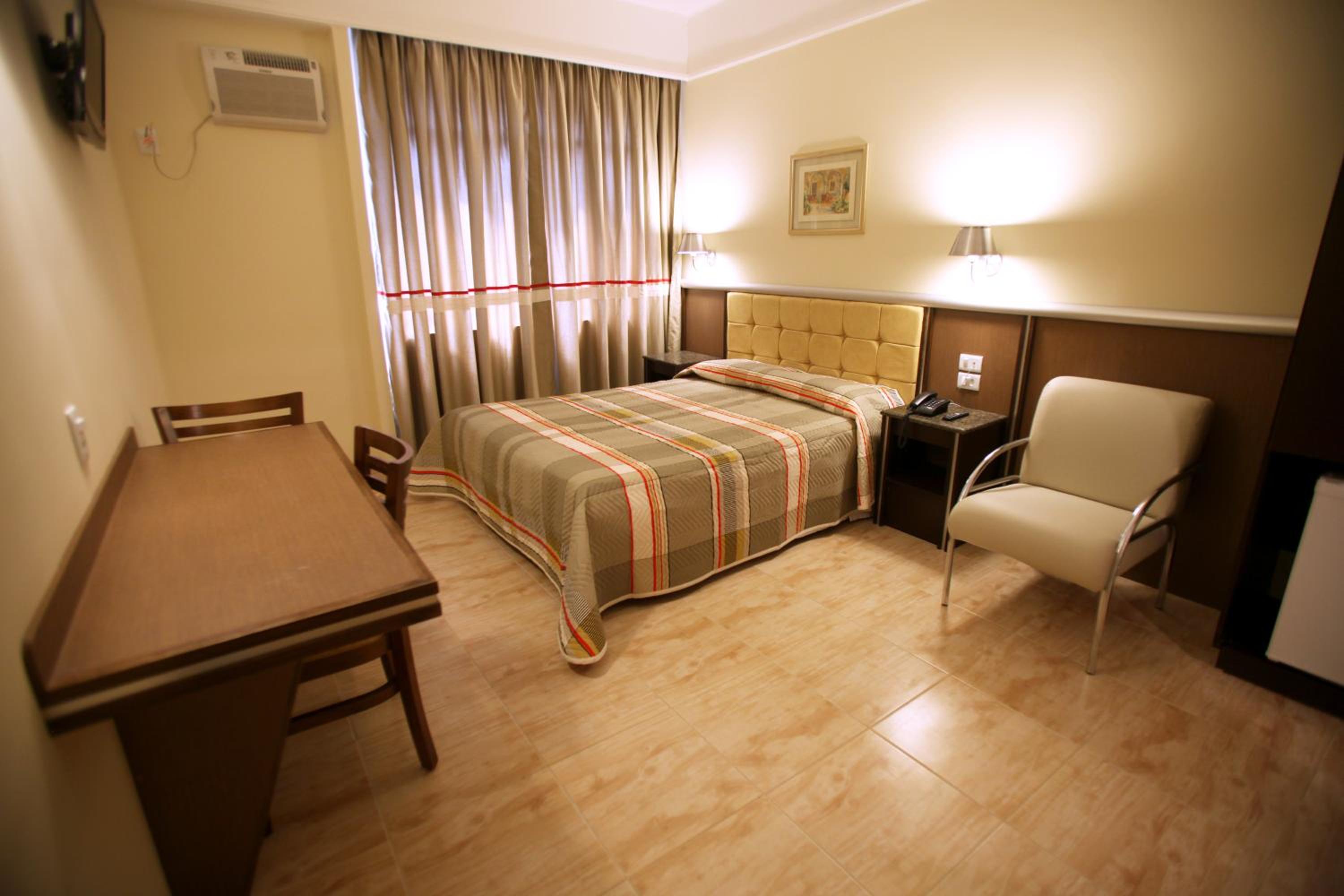 Soneca Plaza Hotel — Double Room with Double bed