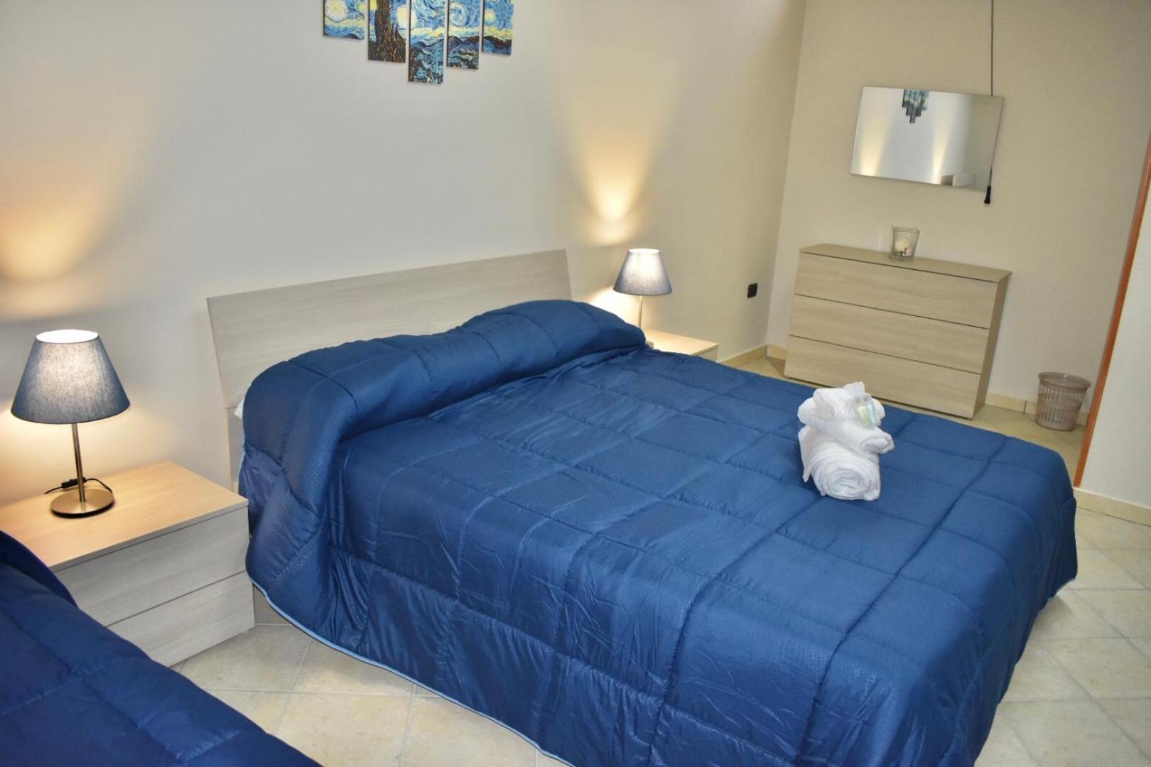 Triple Room with Private Bathroom photo 2