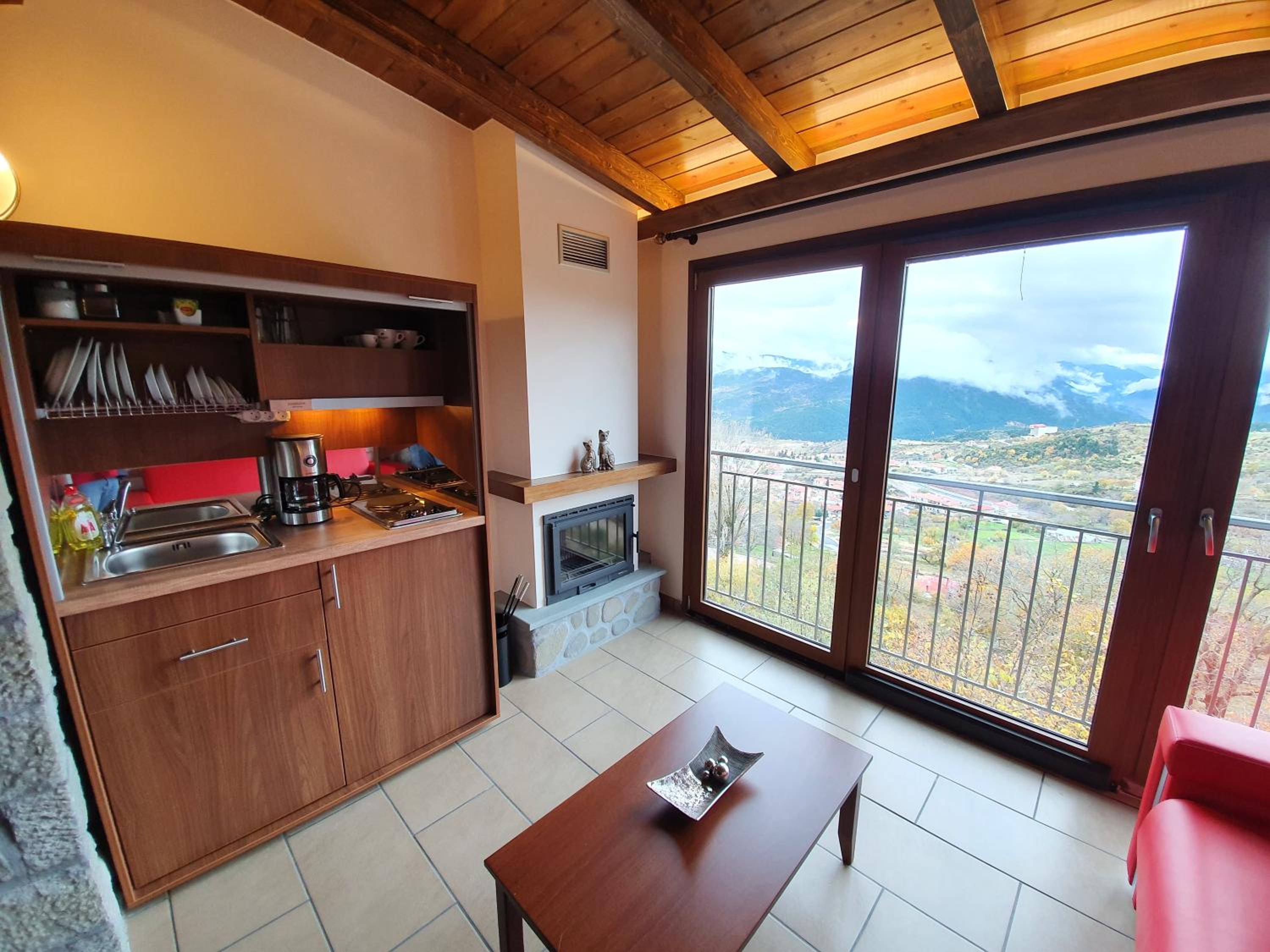 Loft Suite with City View photo 3