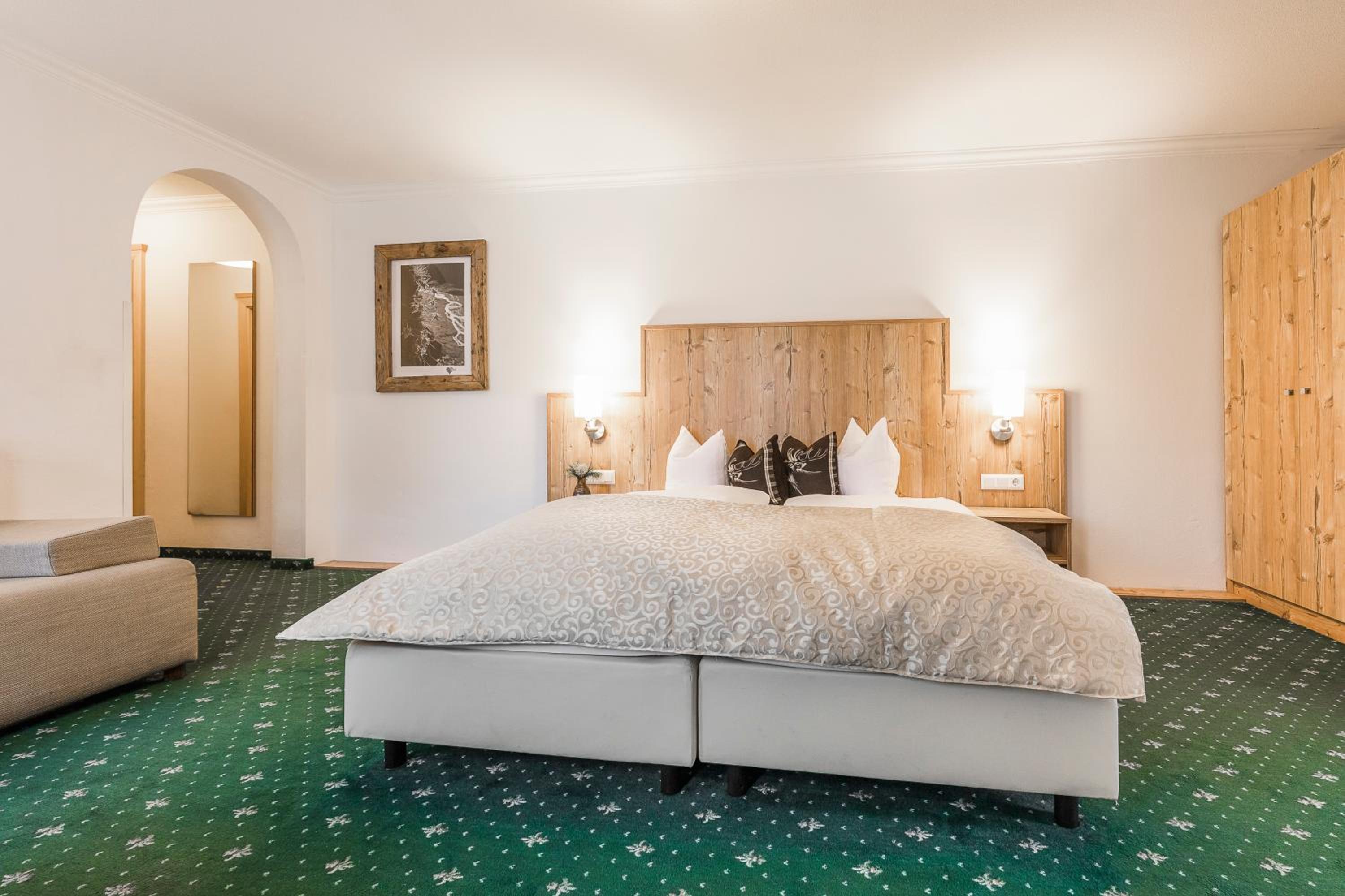 Quadruple Room - Photo 4