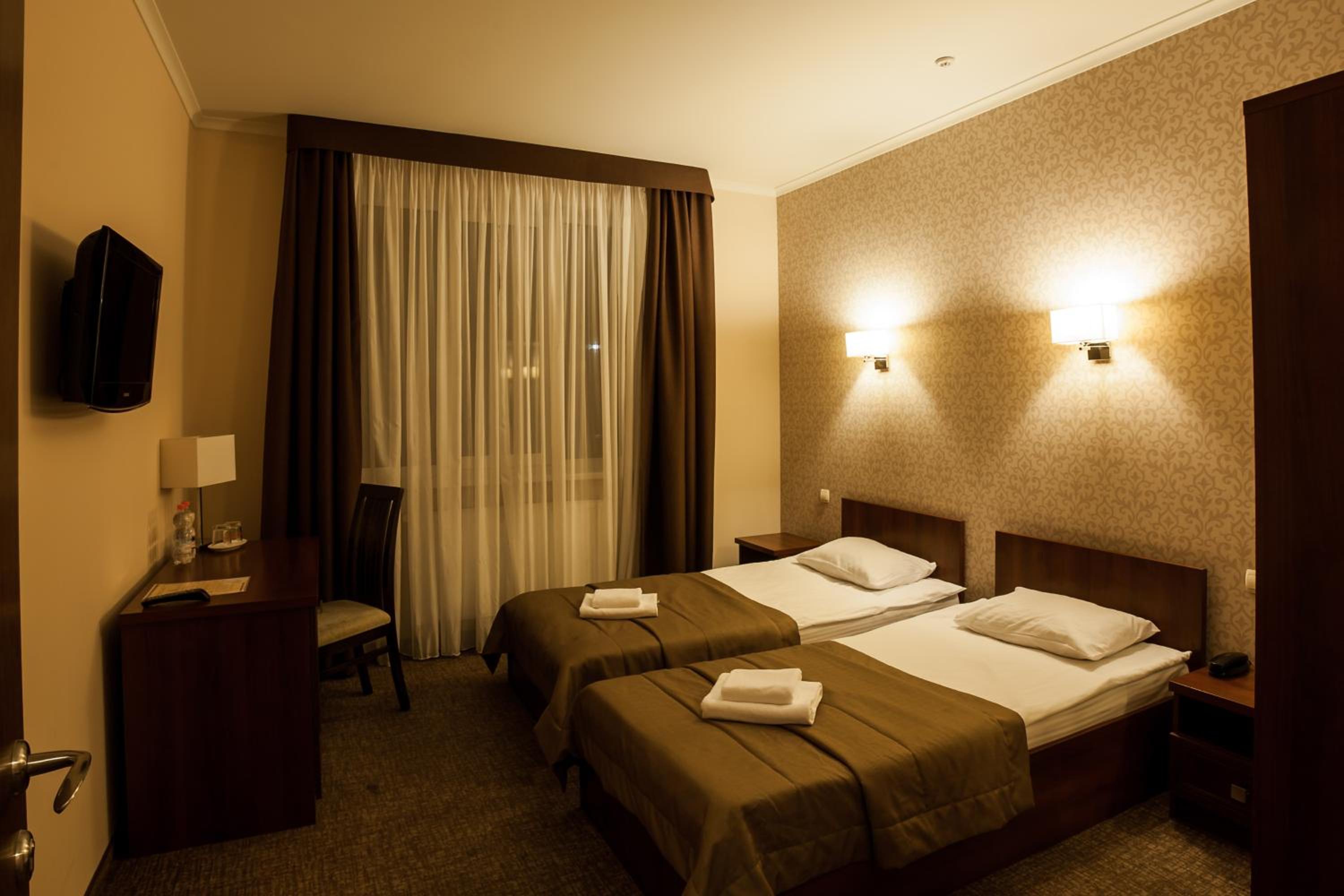 Standard Double or Twin Room photo 1