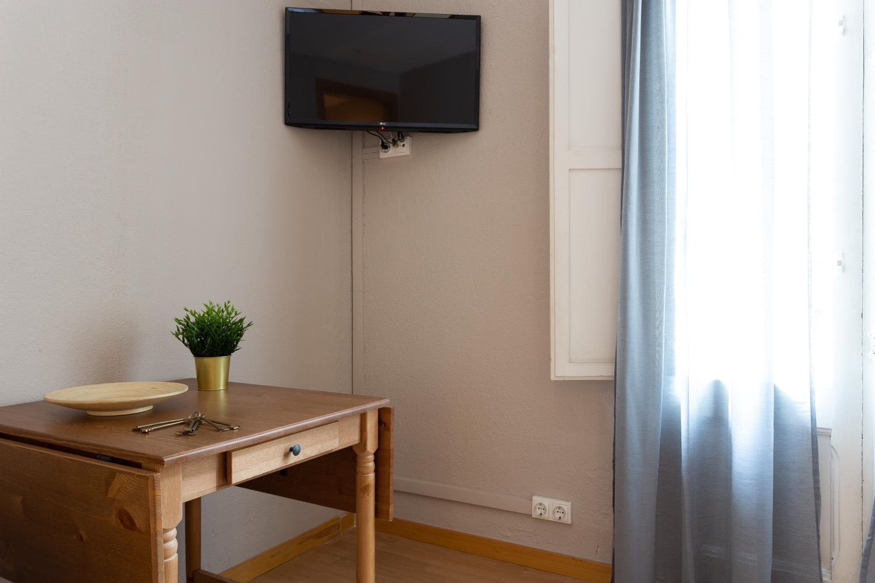 Apartment photo 3