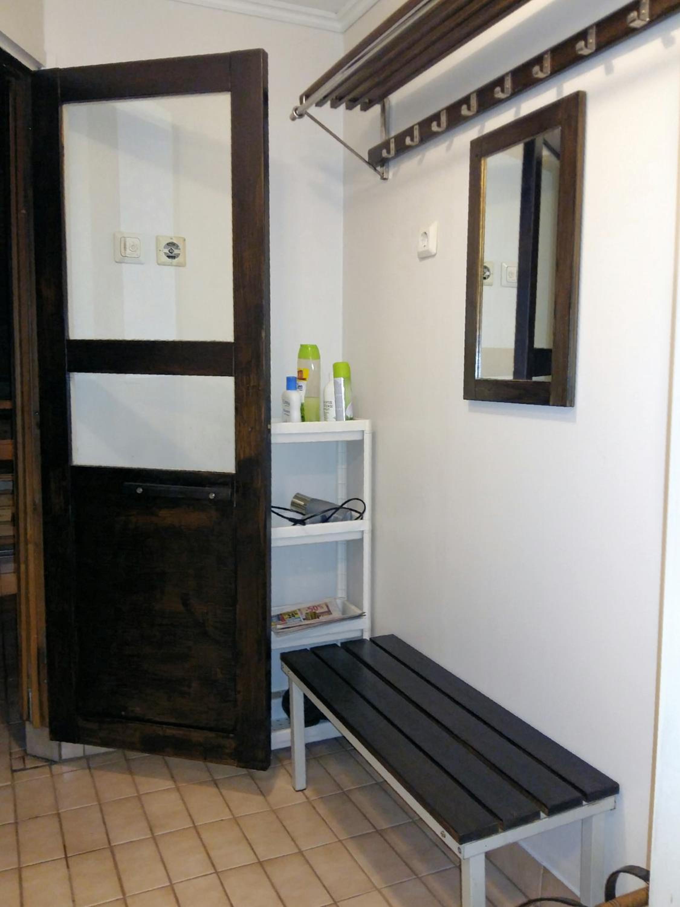 Classic Triple Room - Photo 27