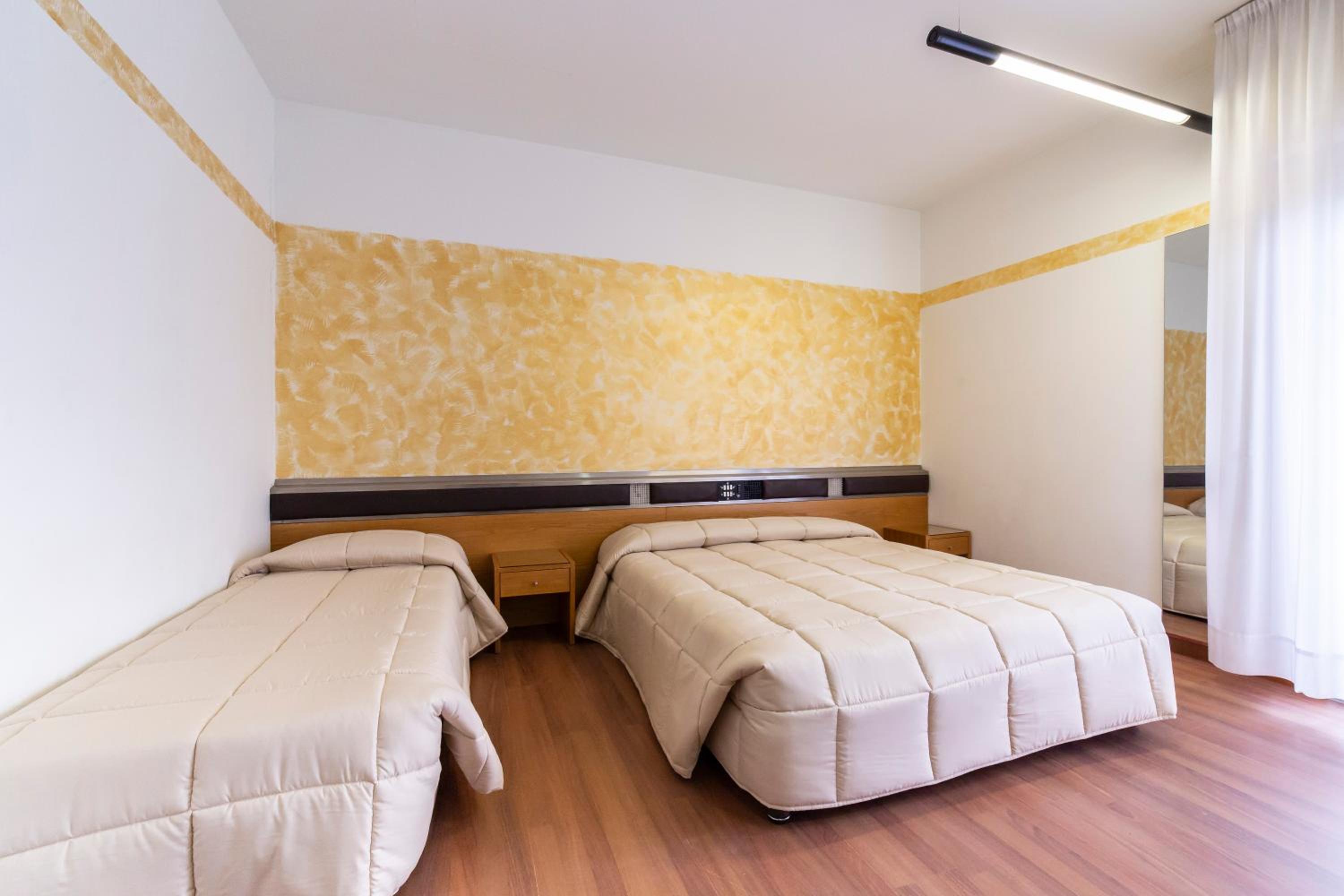 Triple Room - Photo 1