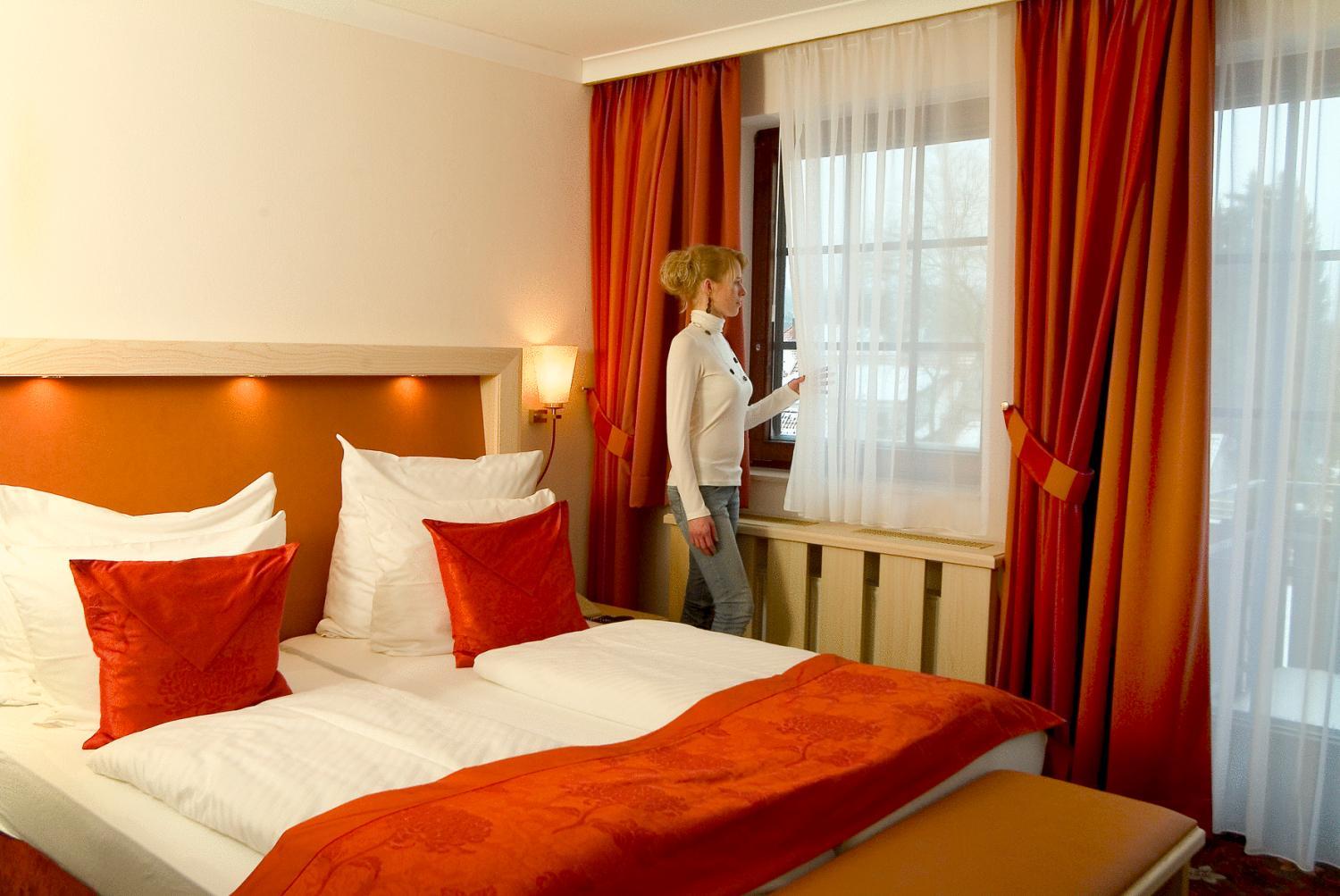 Comfort Double Room with Balcony - Photo 3