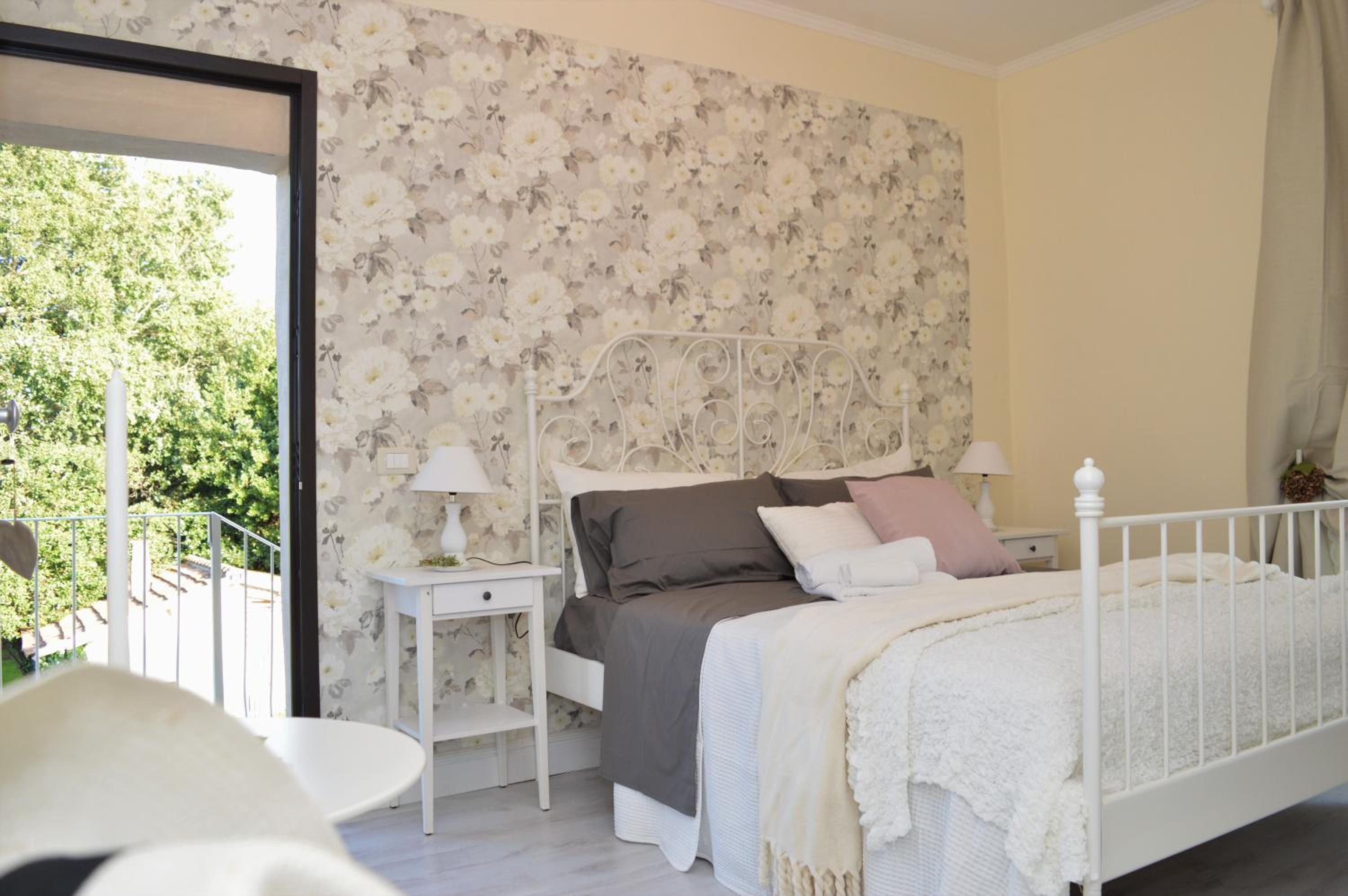 Double Room - Photo 2