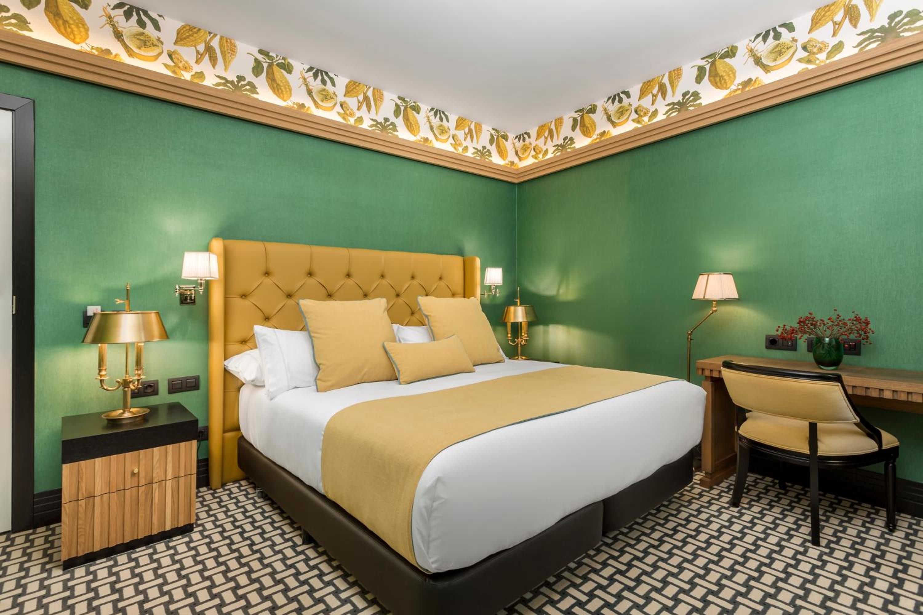 Double Room - Photo 14