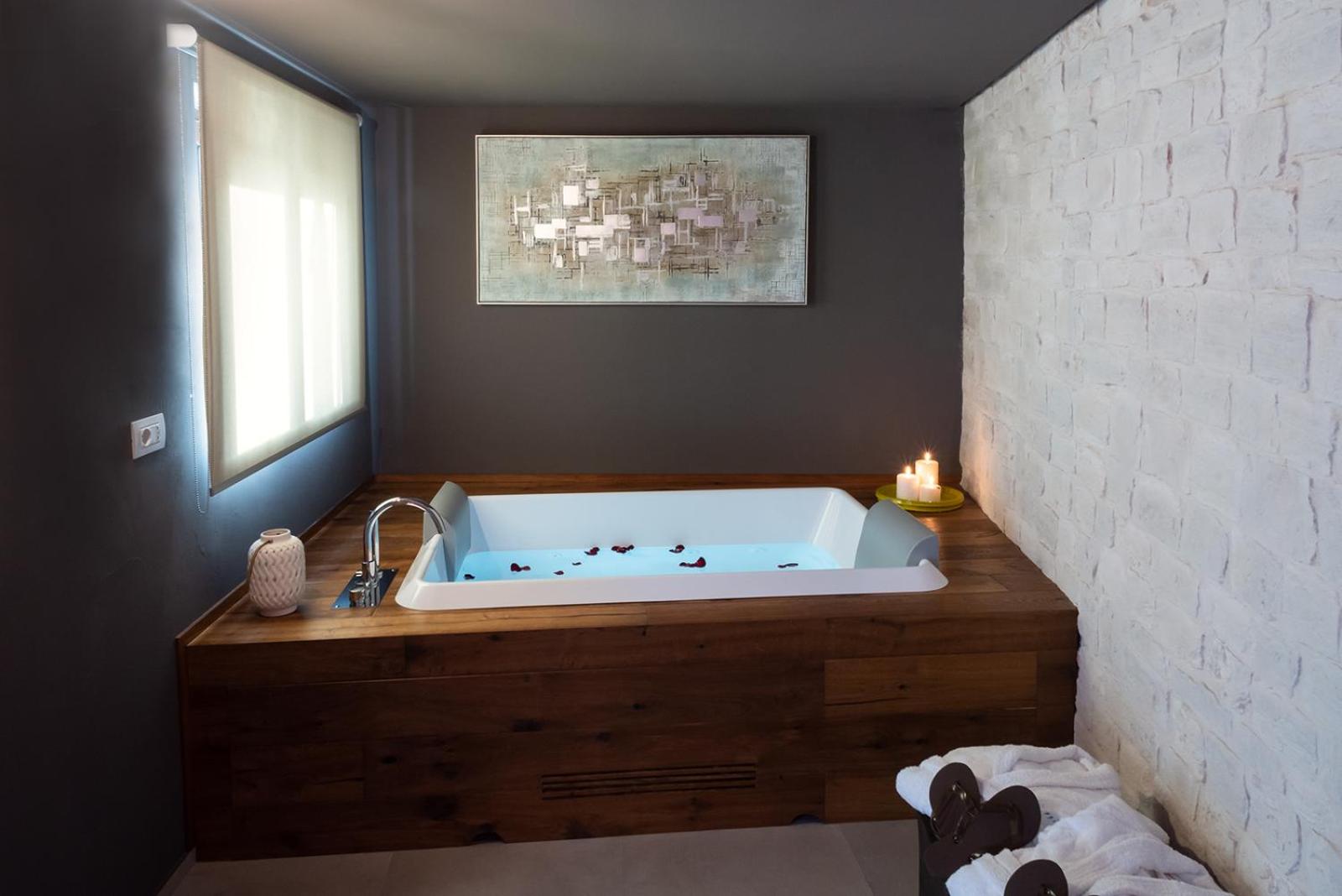 Suite with Sauna - Photo 4