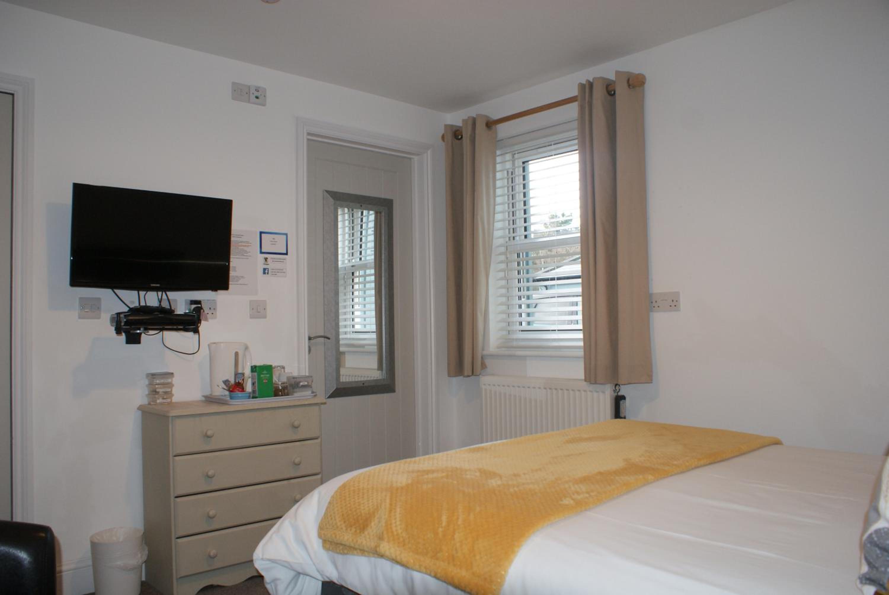 Double Room - Ground Floor photo 1