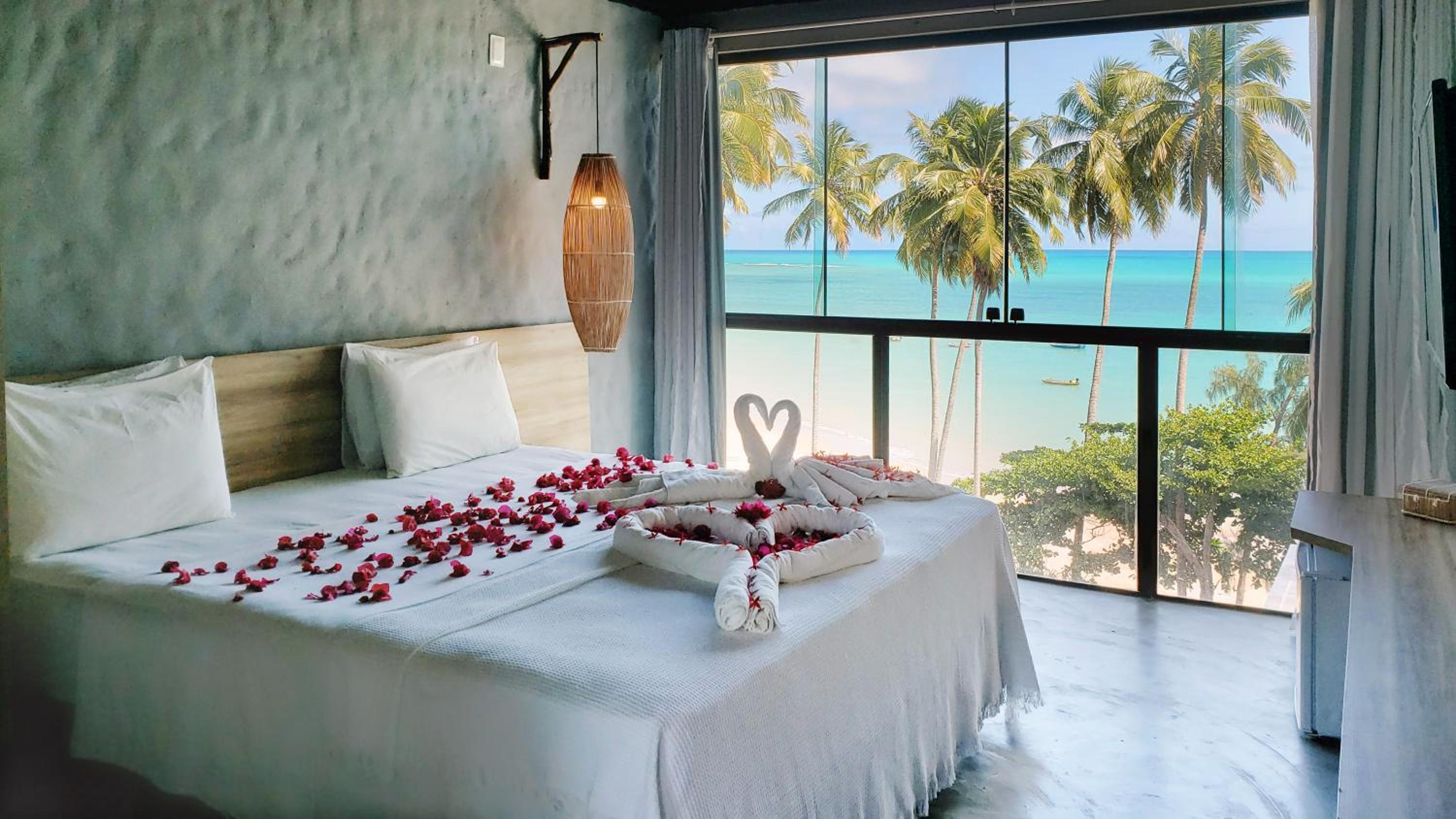 Deluxe Suite with Sea View photo 1