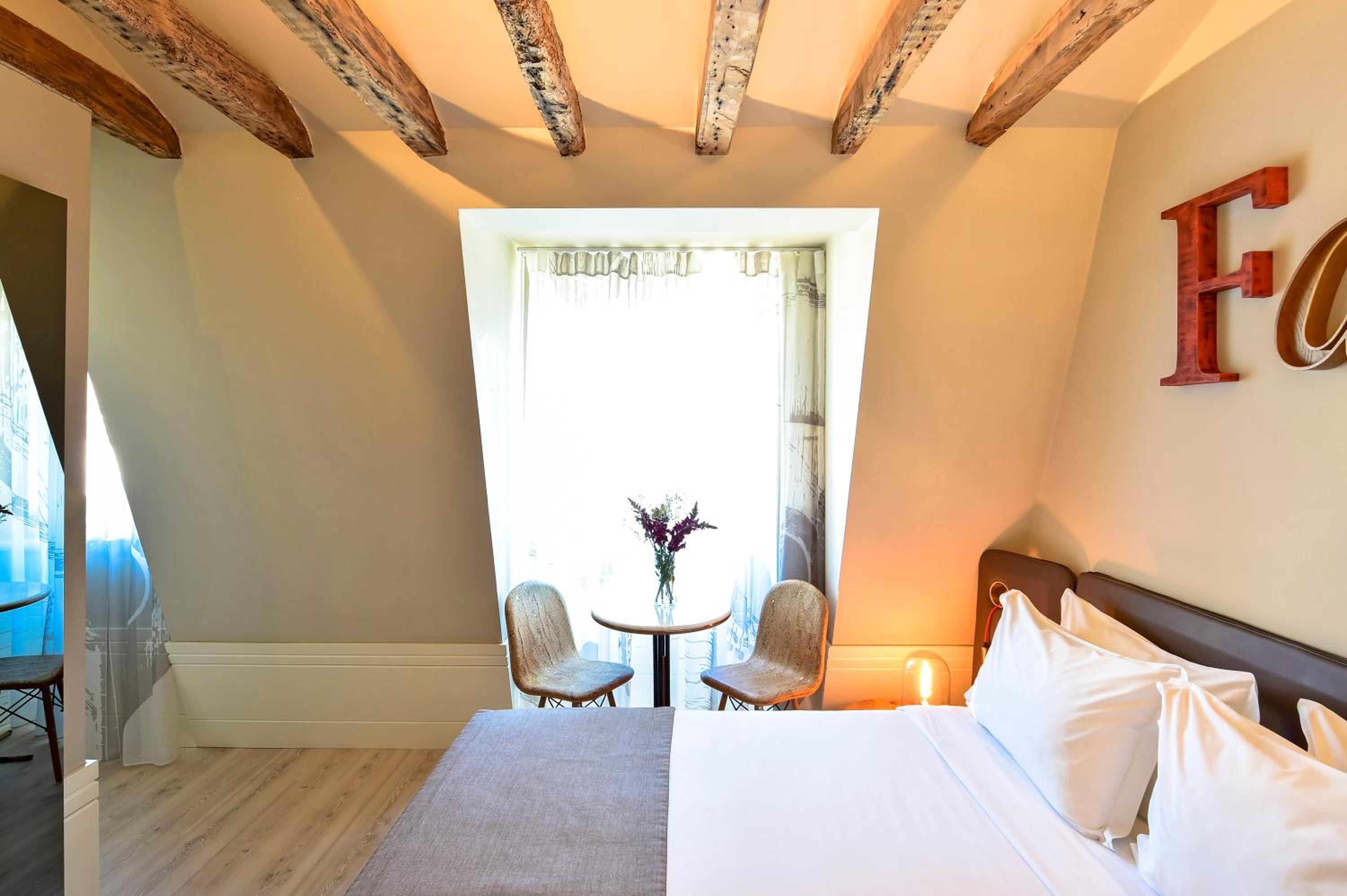Available room
