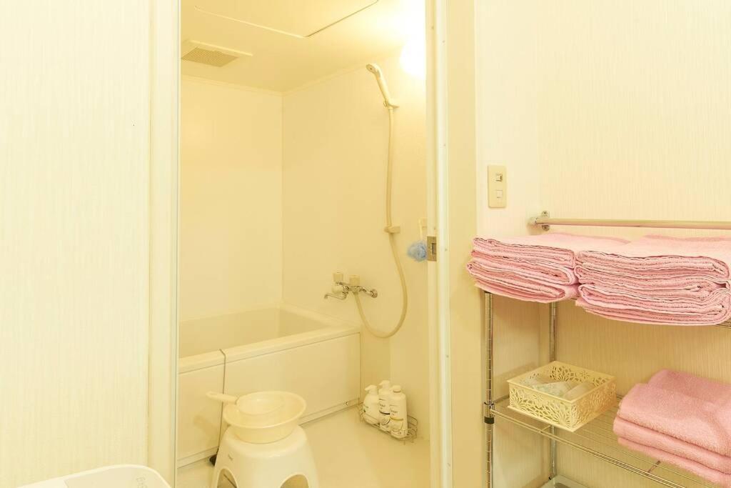 Two-Bedroom Apartment photo 2