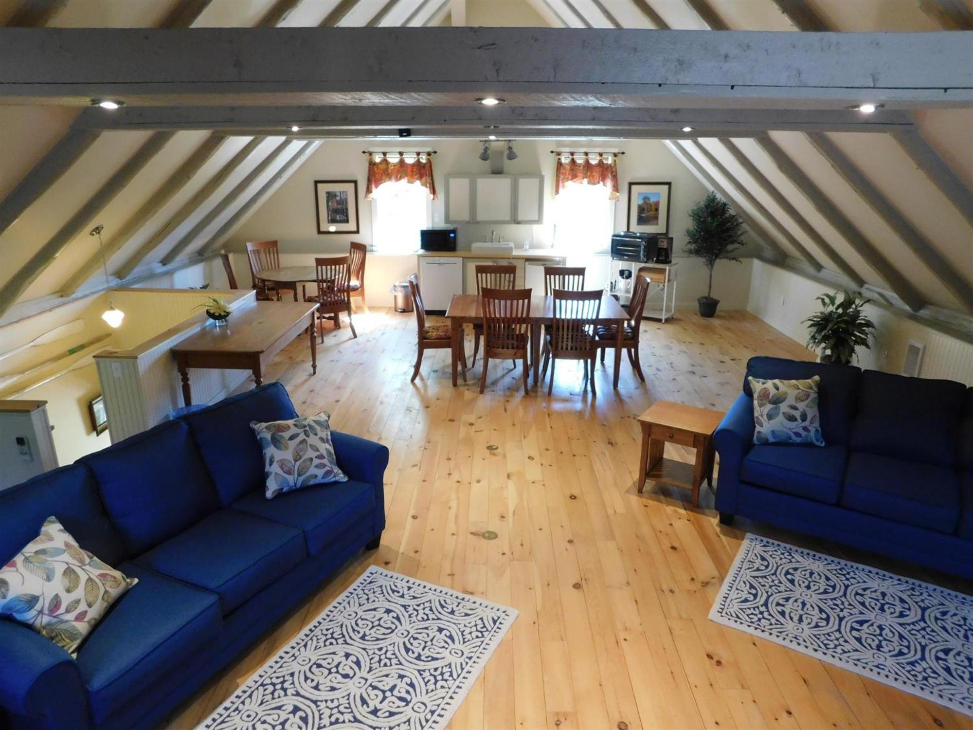 Deluxe Suite - Loft photo 2